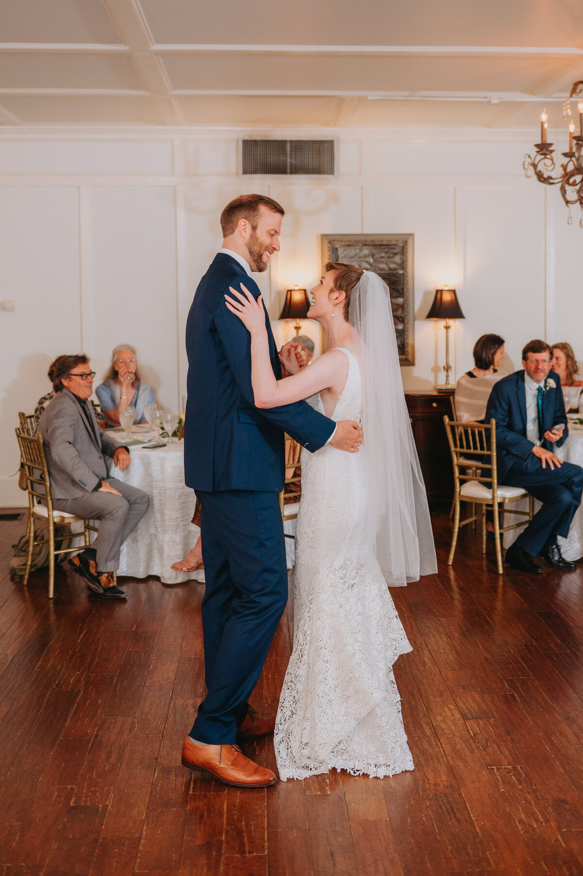 Two newlyweds have their first dance
