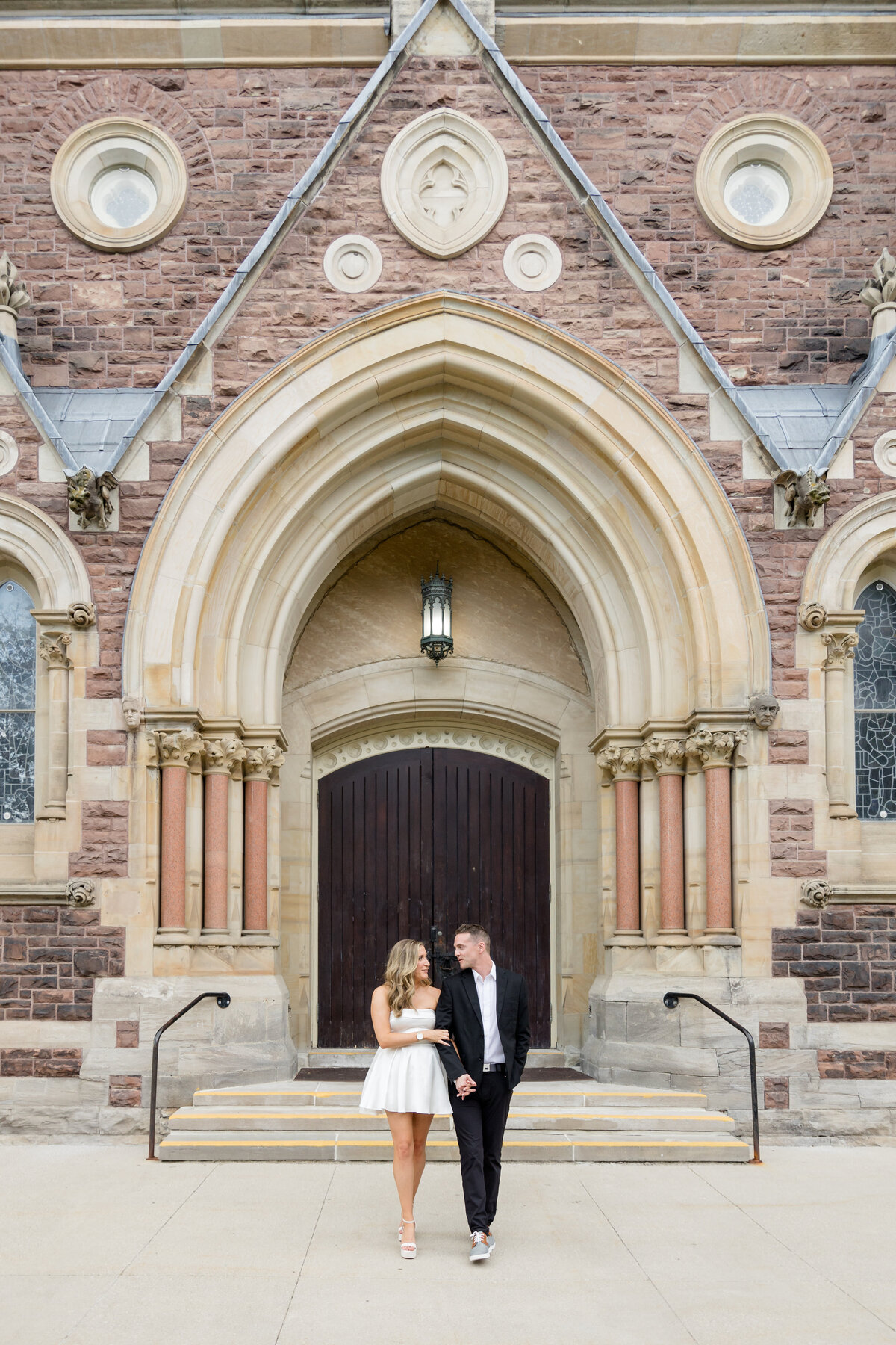 Taylor and Mark Engagement - Dylan and Sandra Photography - 0001