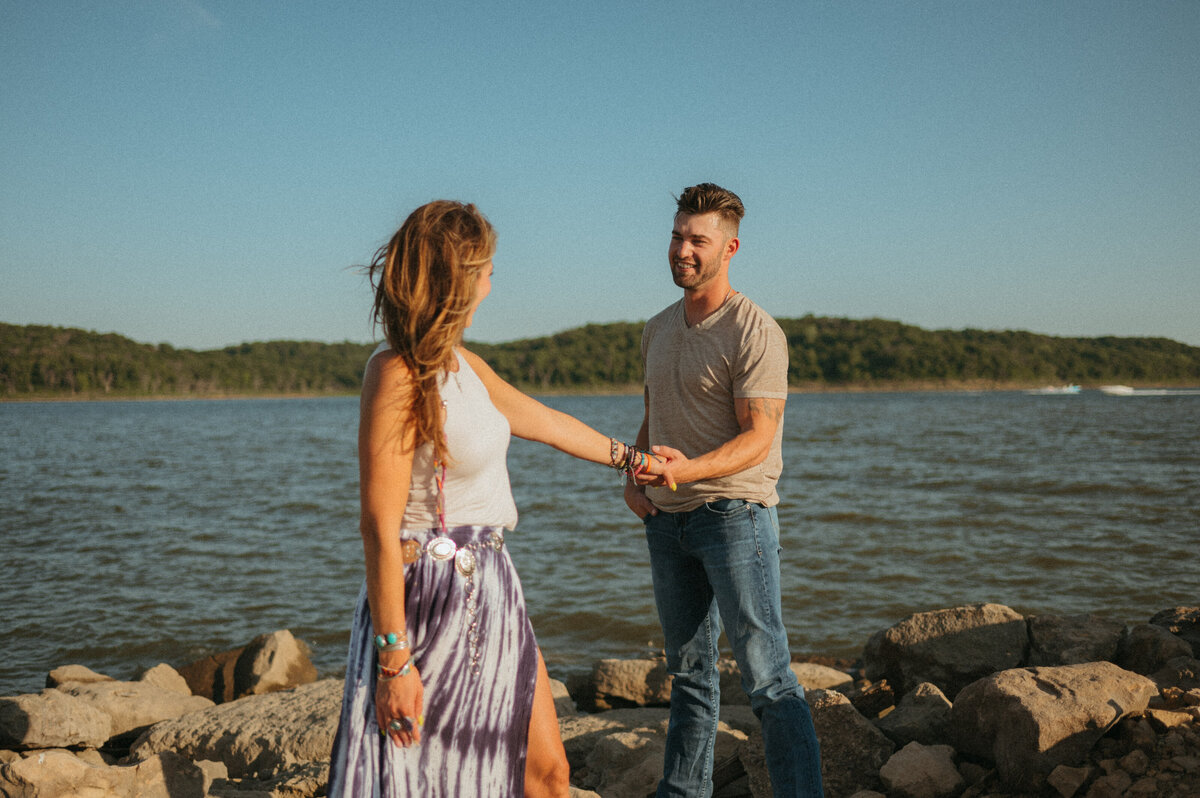 Lakeside Couples Session (3)