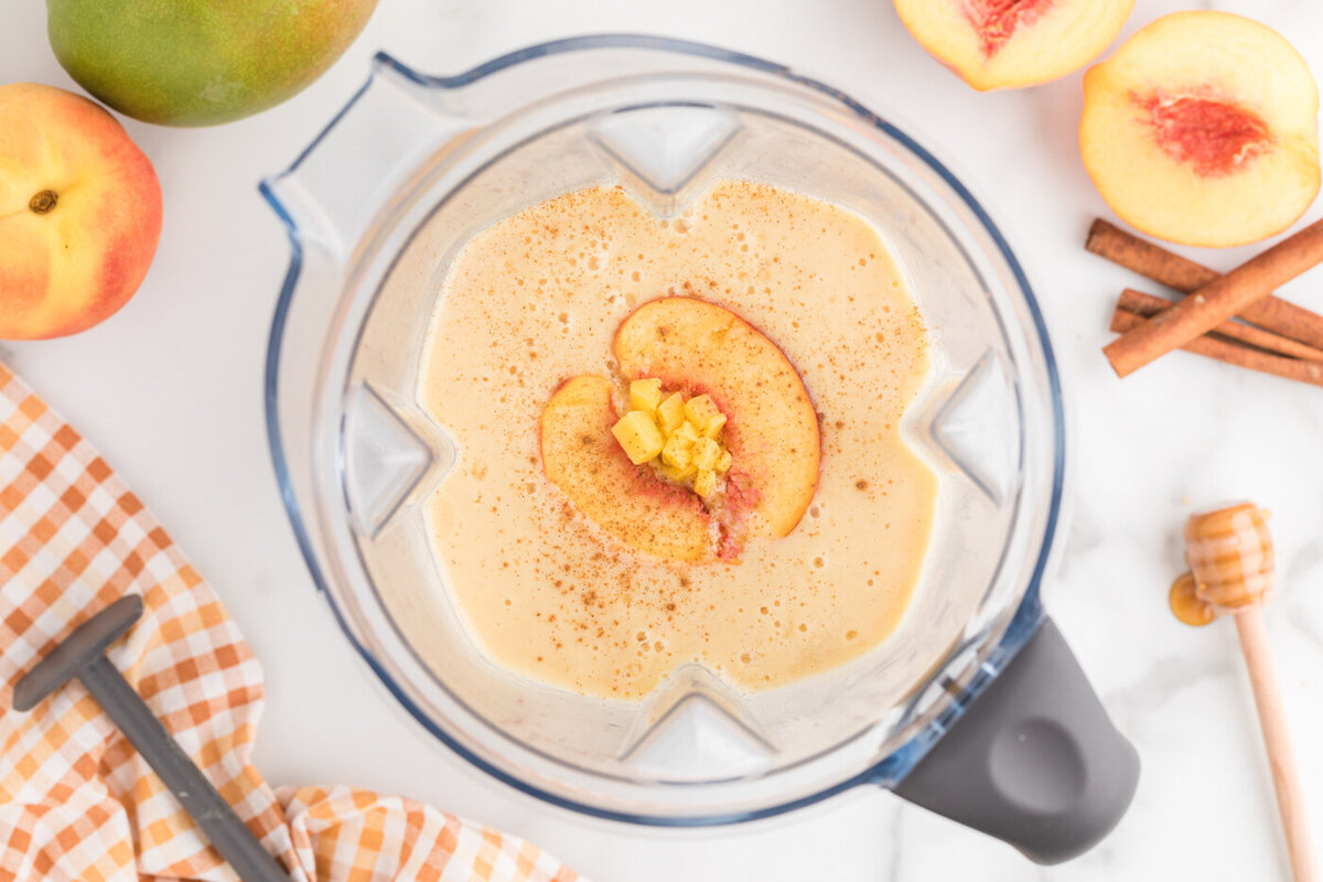 Mango Peach Smoothie-472