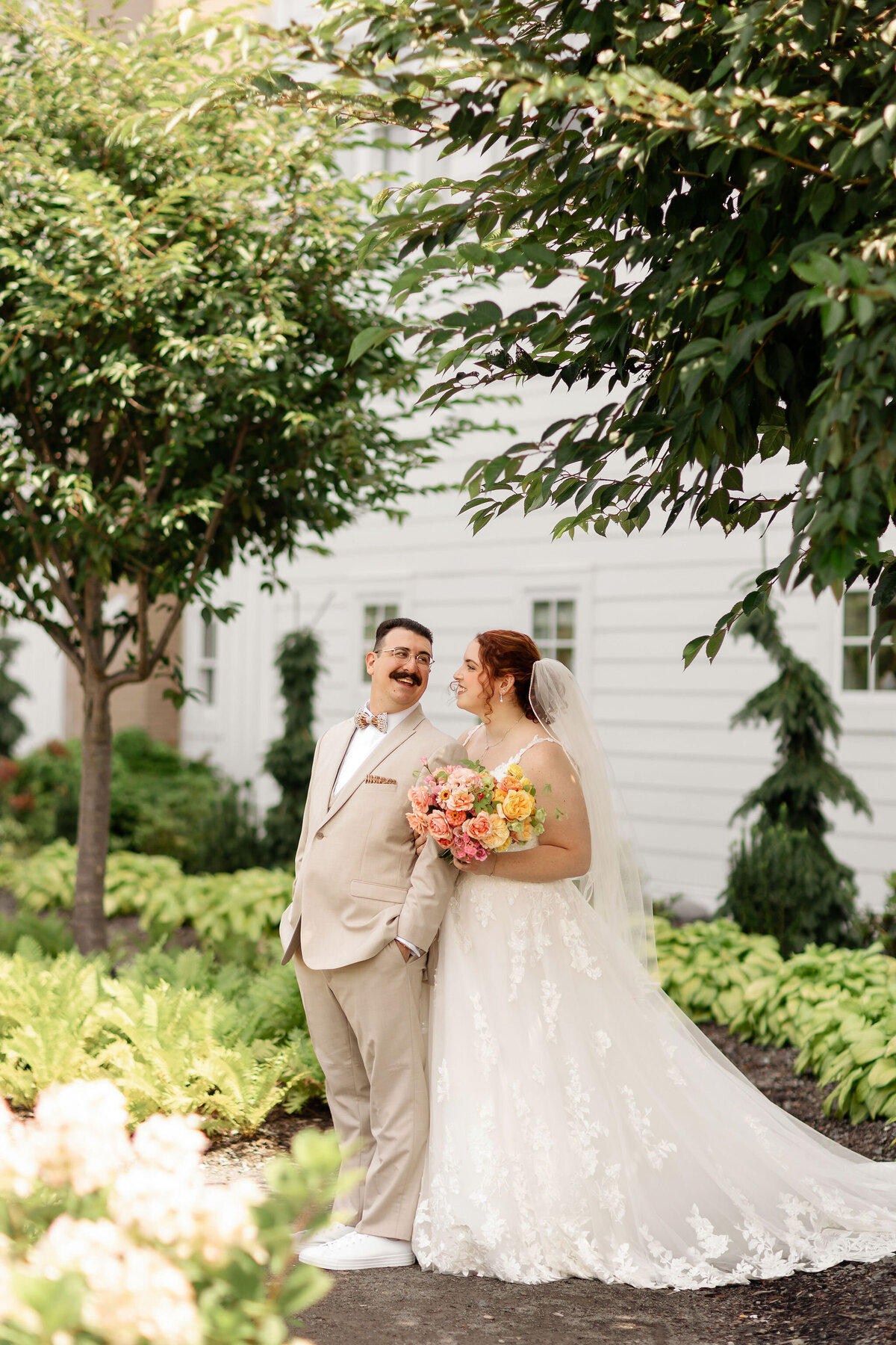 Wedding Portraits - Verve Event Co. - Lake House on Canandaigua (2)