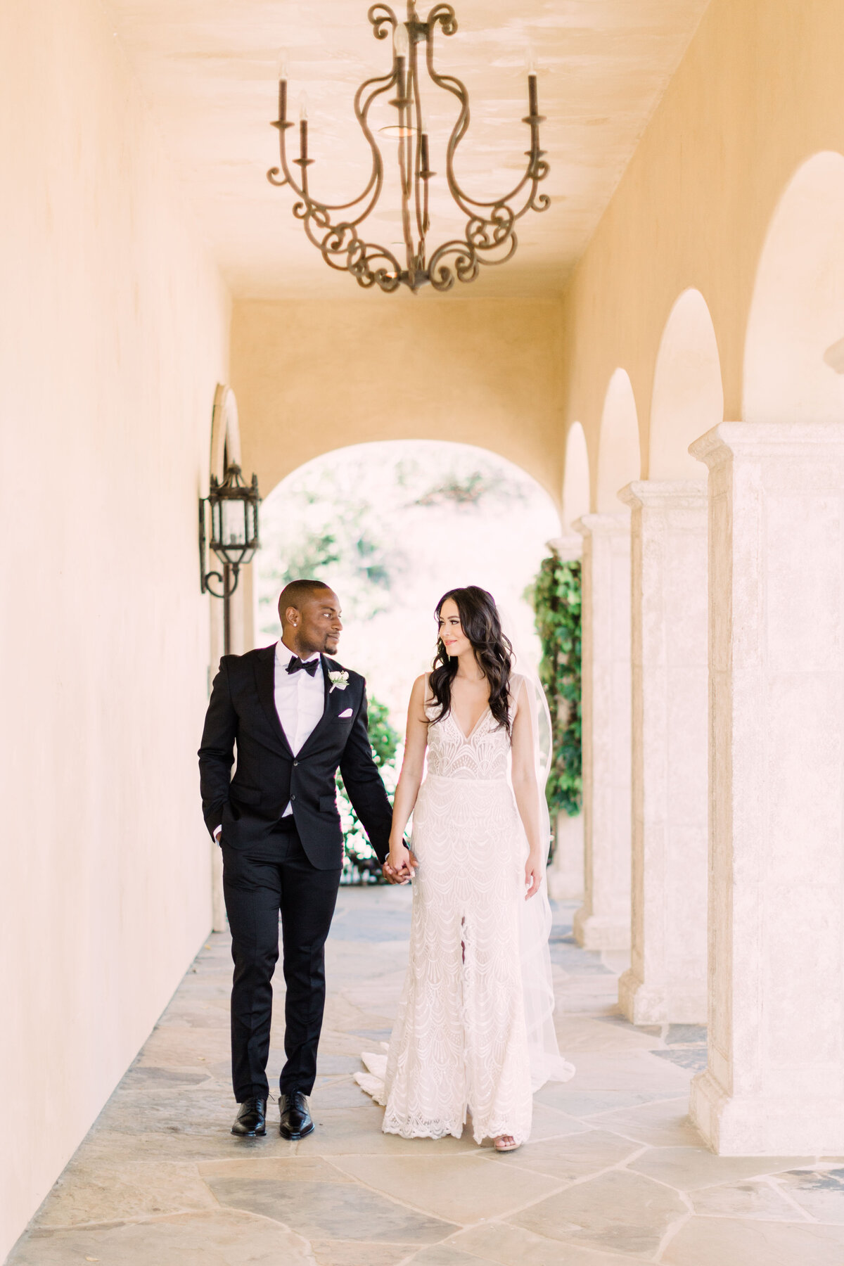 233_Ekpre_Olomu_Hidden_Castle_Estate_Wedding_Rancho_Santa_Fe_California_Devon_Donnahoo_Photography