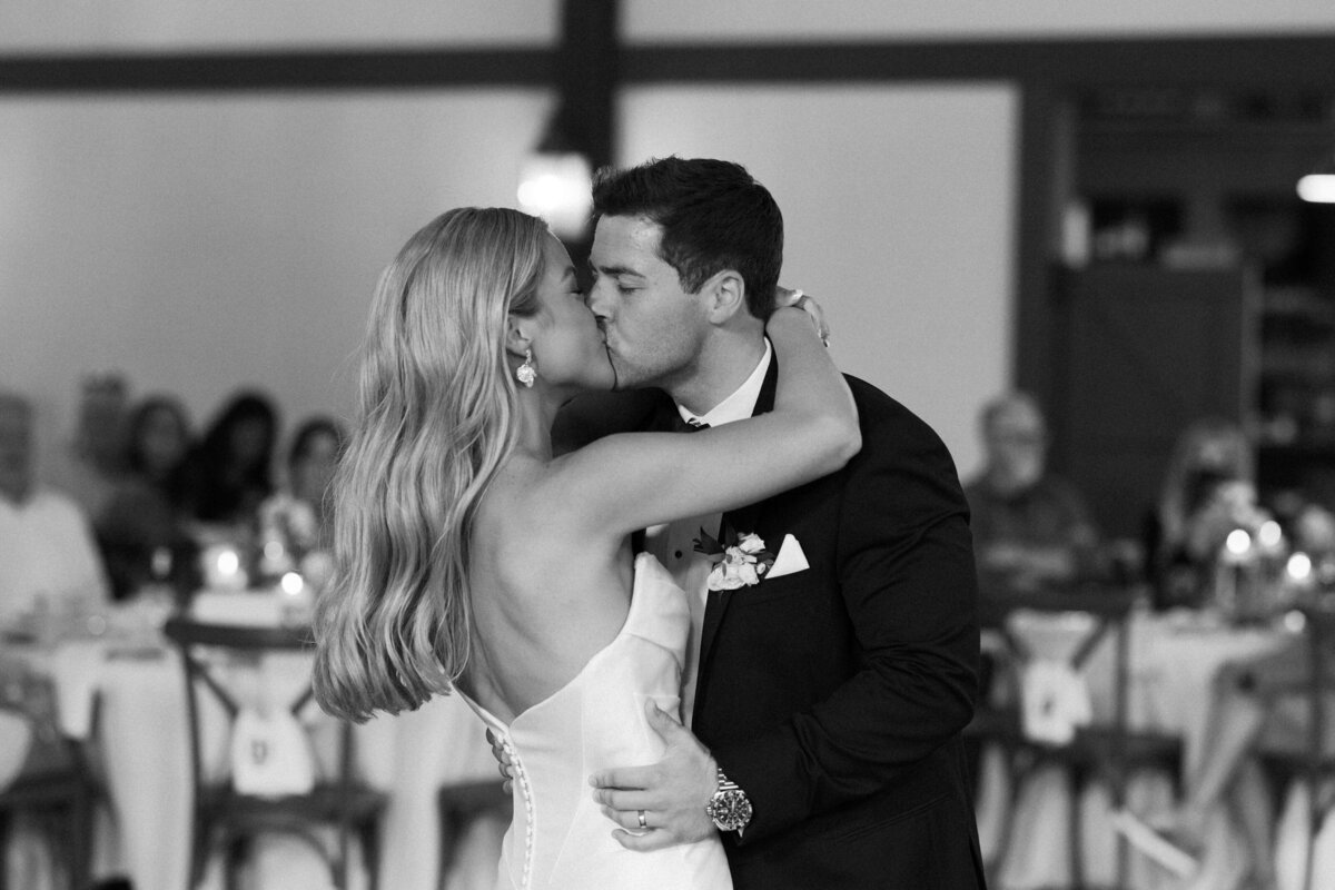 timeless_wedding_photography_indiana173