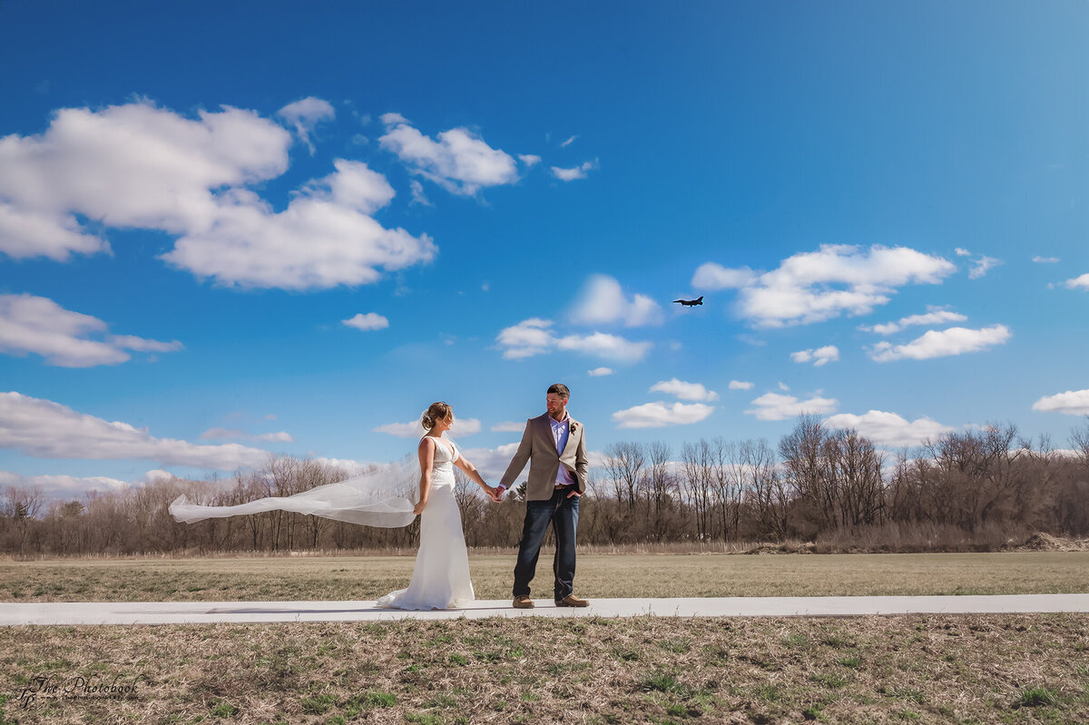 TP5_4849-Full sun, wedding, Godox, Birchwood Meadows, Michigan, Ohio, Photographer, Nikon Z6ii