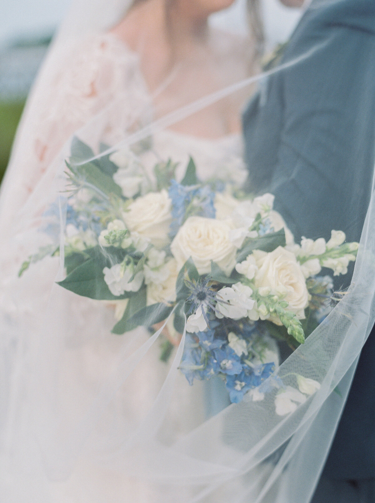 Emily March Photography Wilmington, North Carolina and Destination Wedding Engagement Photographer Heirloom Photography for Memorable Gatherings Light Airy Sentimental Imagery Images Weddings WeinsWedding_0676