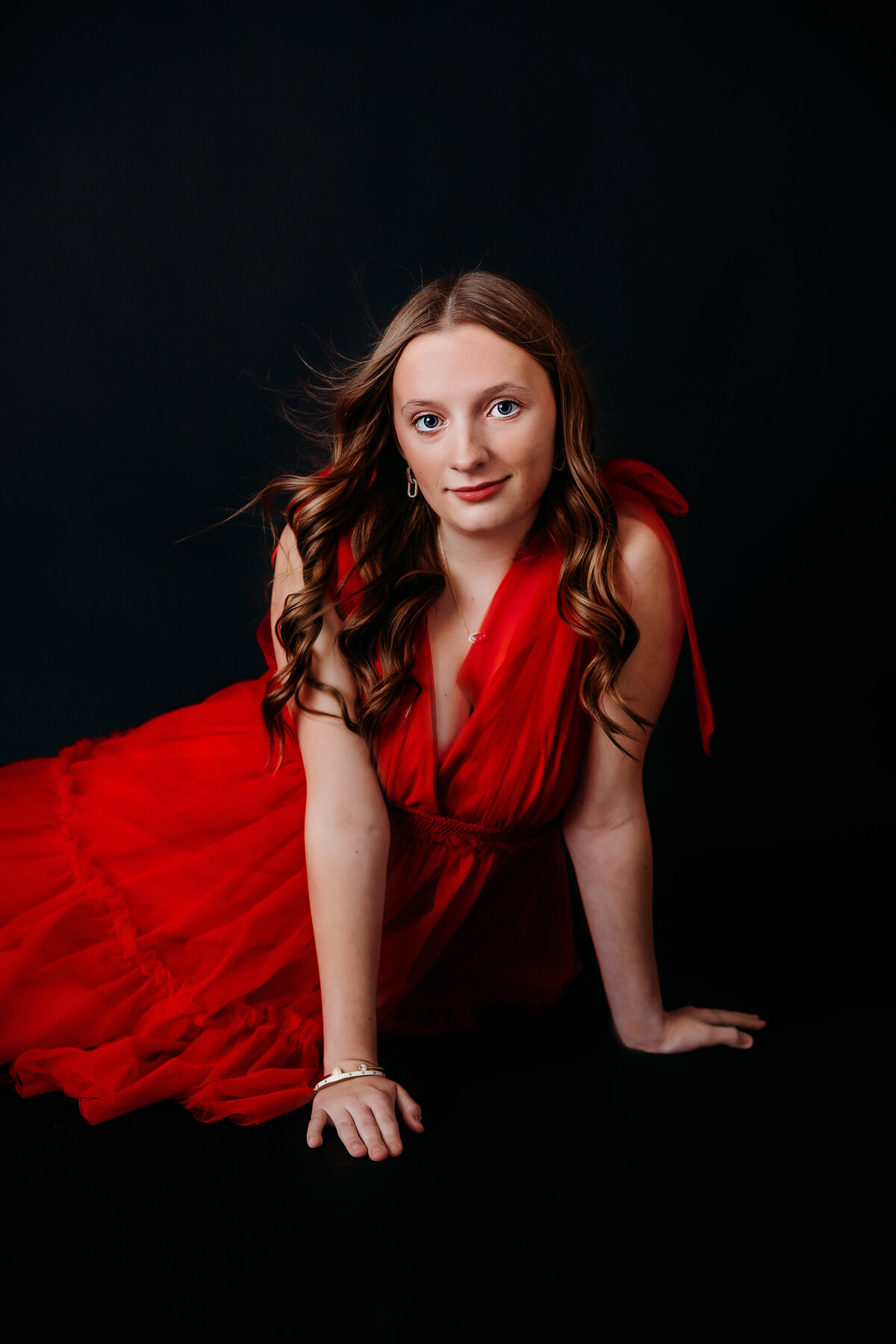 canton ohio senior photographer, indoor senior photography, photography studio canal fulton ohio