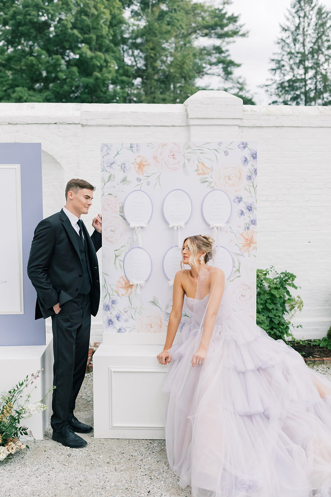 paris-wedding-seating-wall-display-lavender-lilac