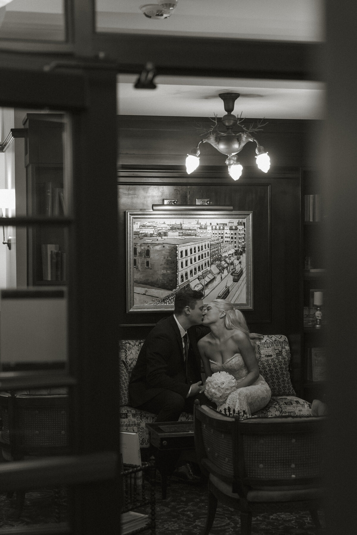 downtown-boise-idaho-elopement-hackwellphotoco-469