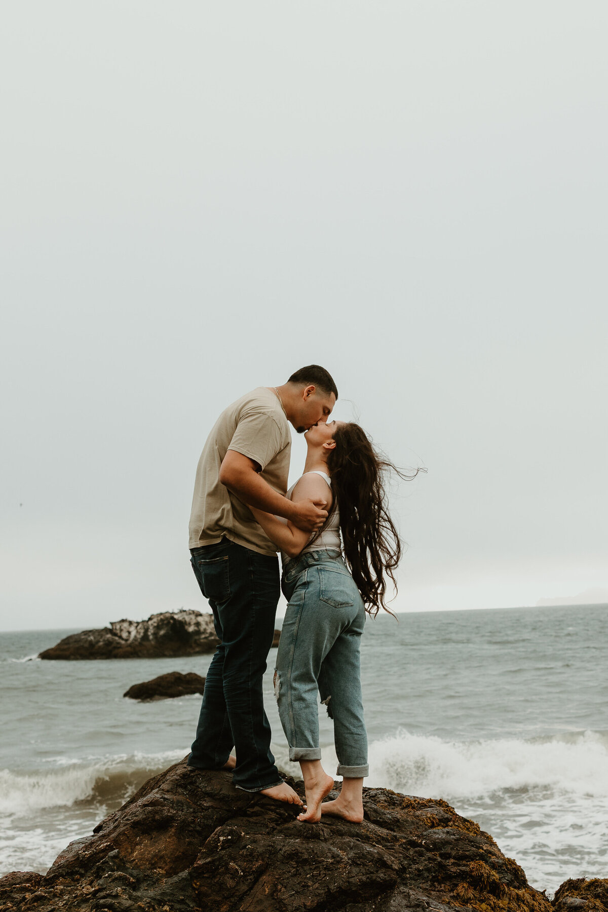 Marshall-Beach-Engagement-San-Francisco-California-Wedding-Photography-15