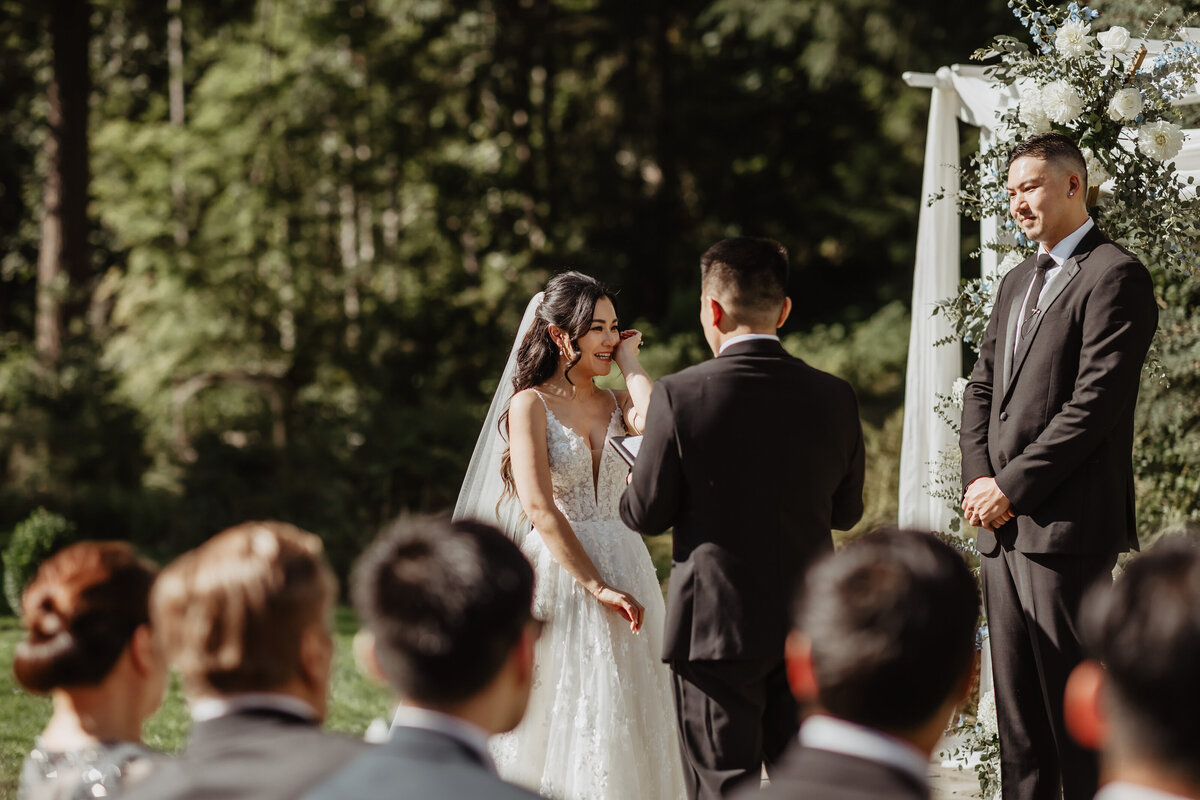 rosa-eric-evergreen-meadows-wedding-713