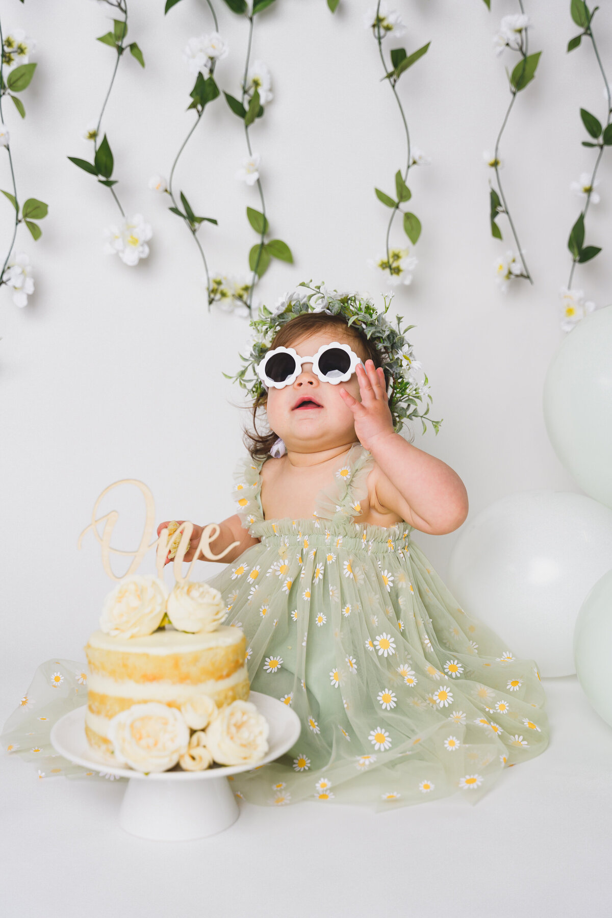 MIniAnna2023-KristineDeAnda-CakeSmash-55303000