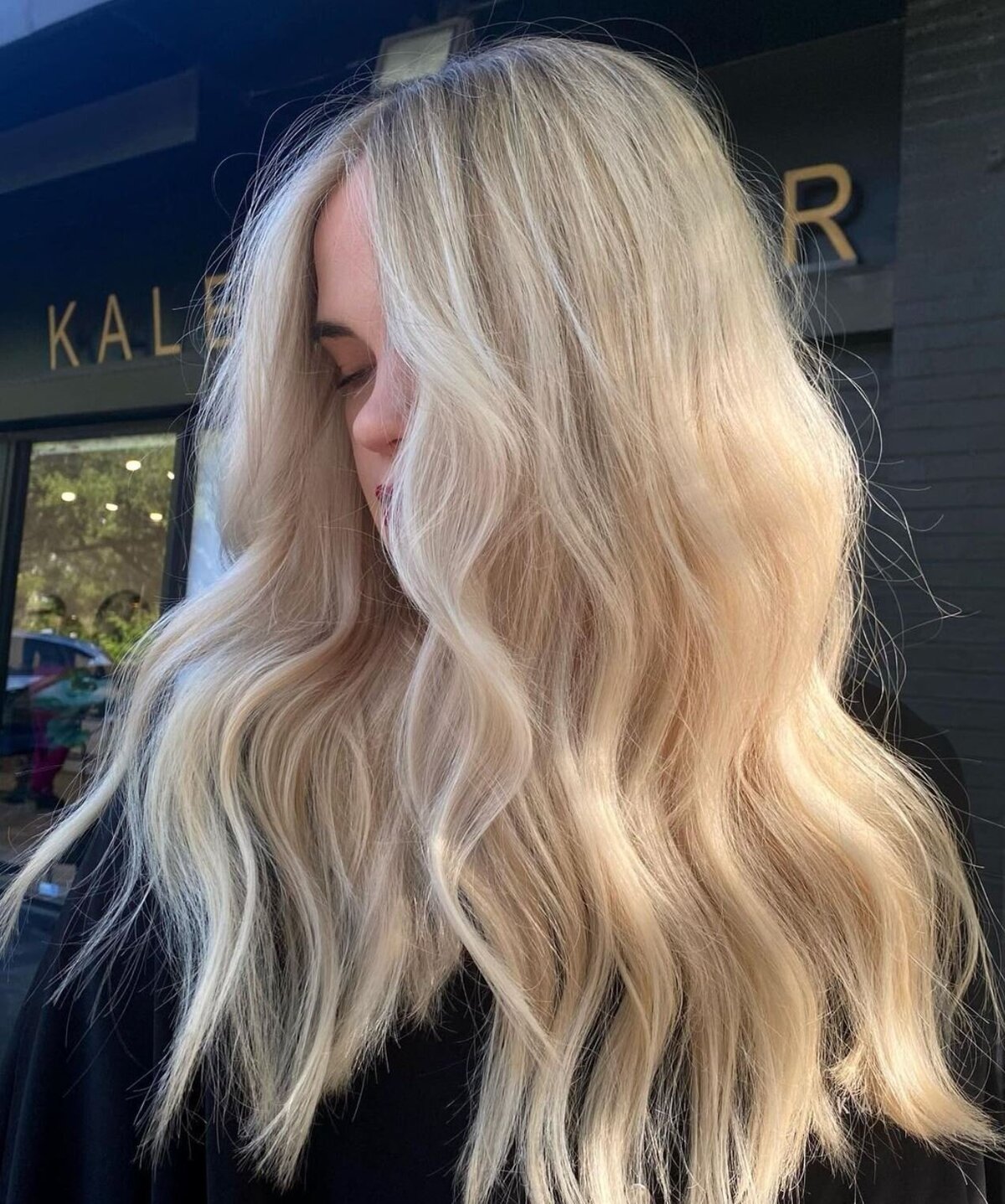 Blonde Lived in.Kaleido Hair