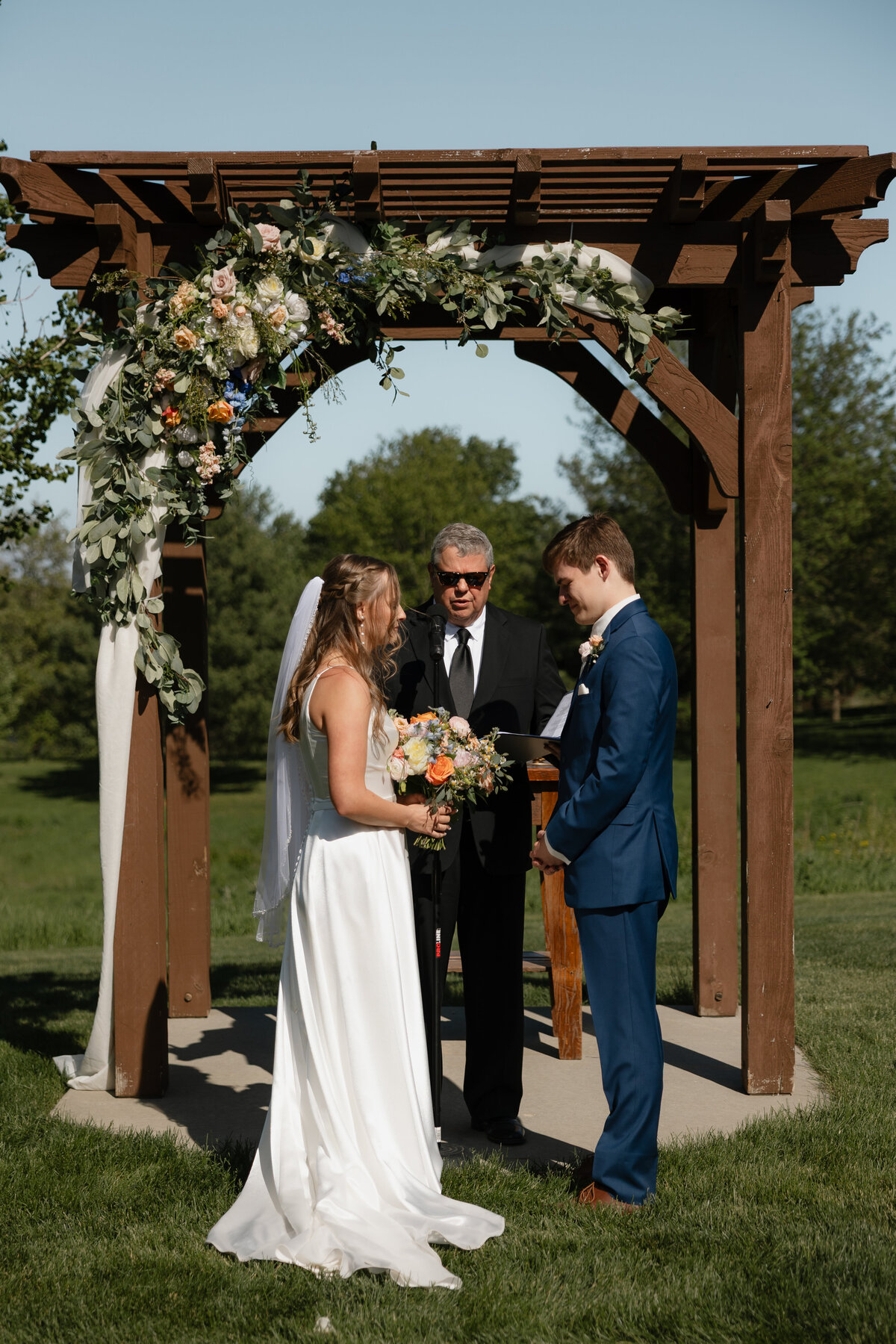 Sydney and Brant's Rustic Midwest Wedding Photography-385