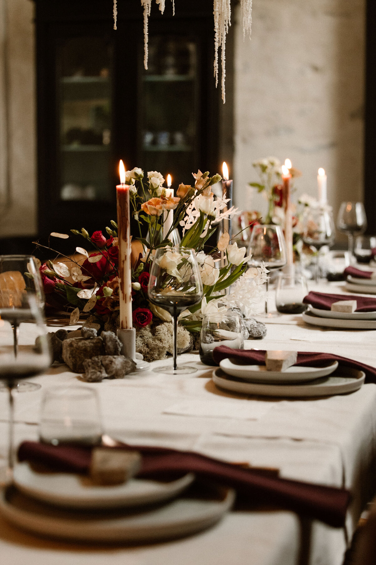 Maudvandenheuvelphotography-brochure2024-2025-38