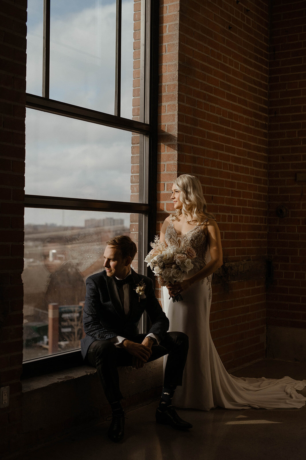 D-toronto-wedding-the-symes-couples-session-02