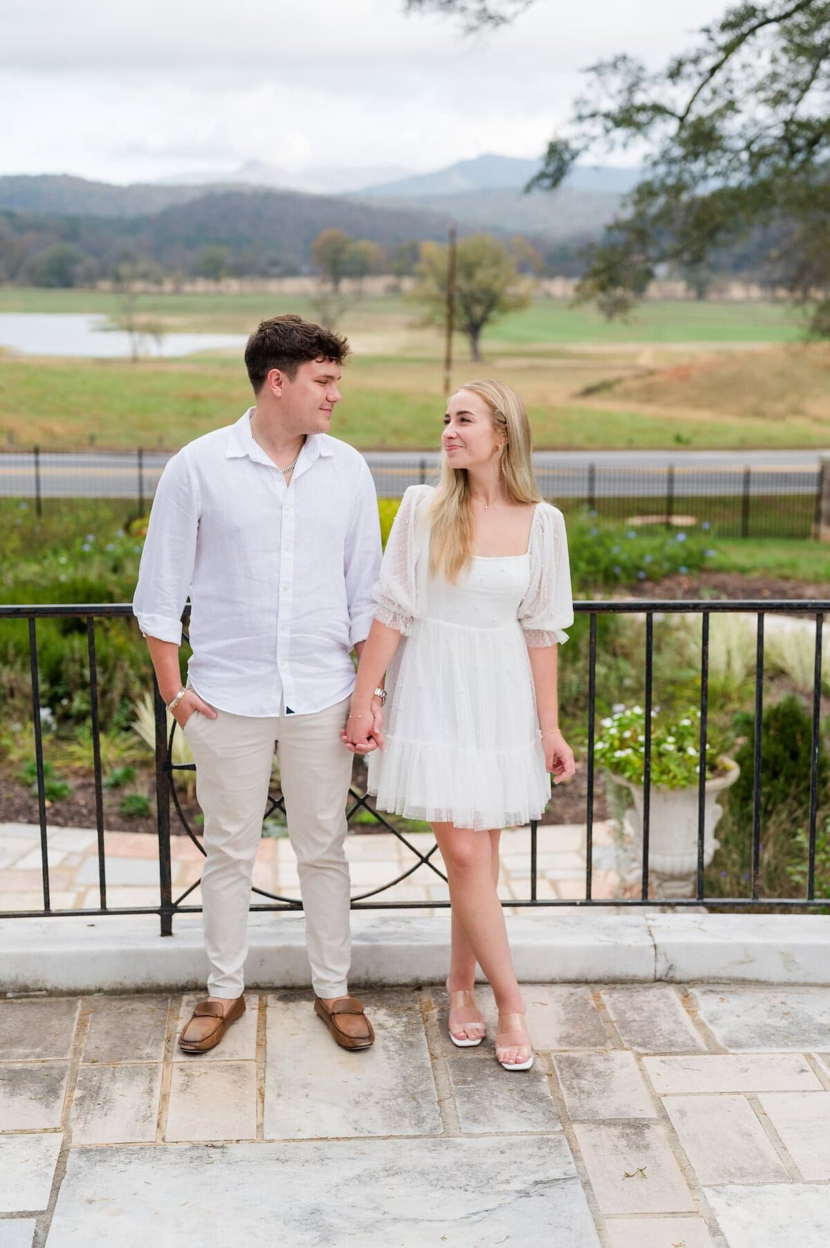 Elli-Row-Photography-Tate-House-Engagement_1348