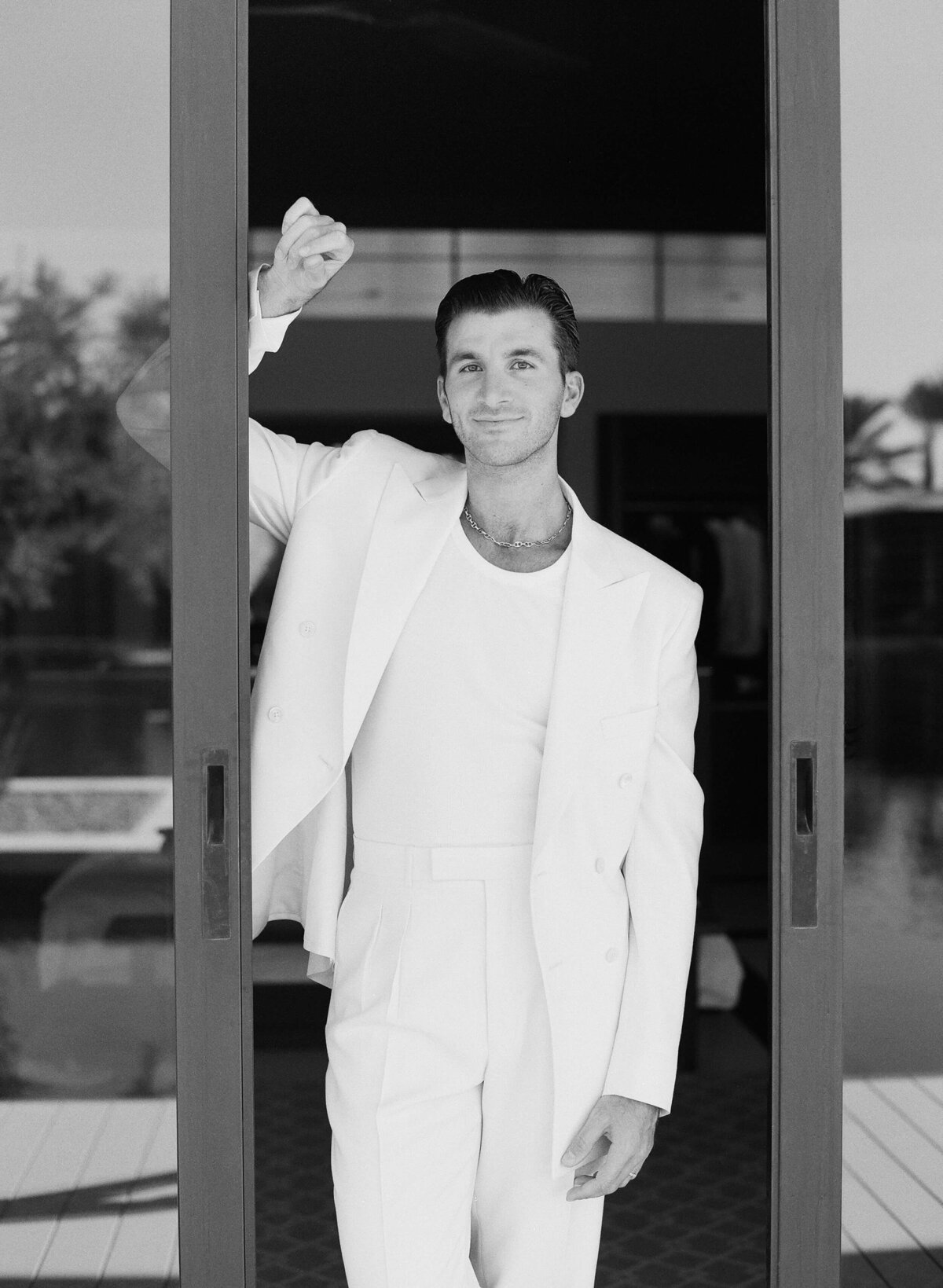 2-KT-Merry-Palm-Desert-Wedding-Matthew-Stephen