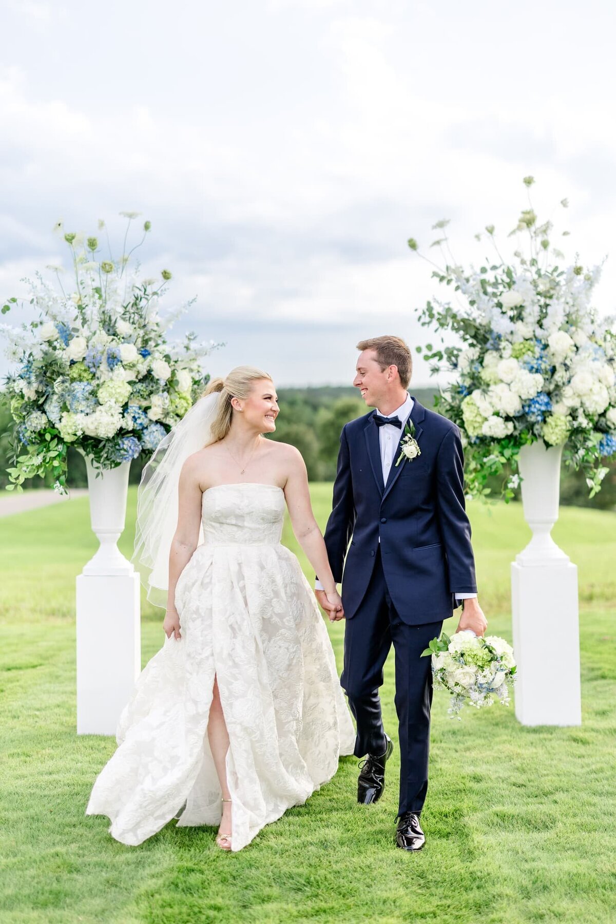 Portfolio Images for Katie & Alec Photography Birmingham, Alabama Best Wedding Photographers Lake Martin Spring House Wedding 39