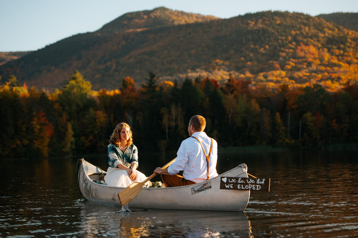Vermont adventure canoe elopement wedding on the chittenden reservoir near mountain top inn