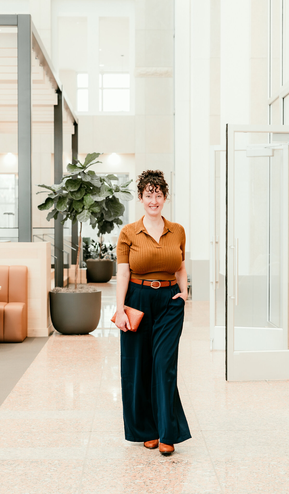 A vibrant personal branding photo of a professional in Minneapolis, perfect for local businesses.