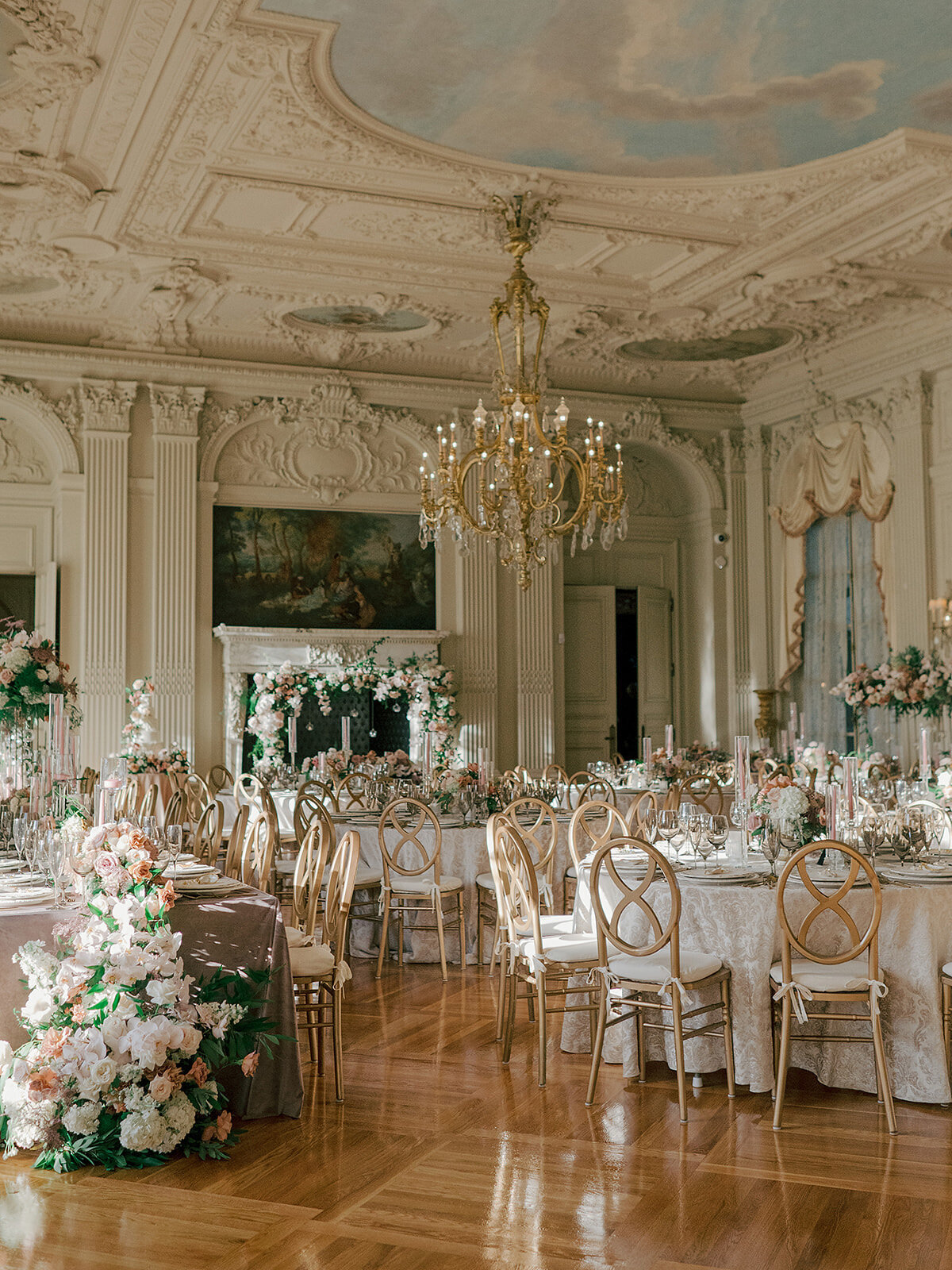 Kate_Murtaugh_Events_wedding_planner_dinner_reception_Rosecliff_Mansion_Newport