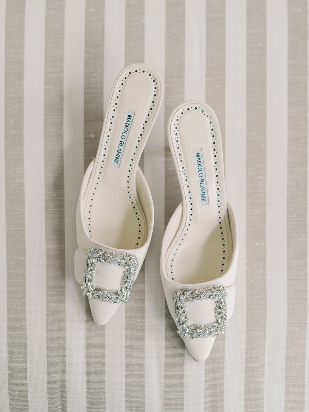 OliviaAndrew-married-4