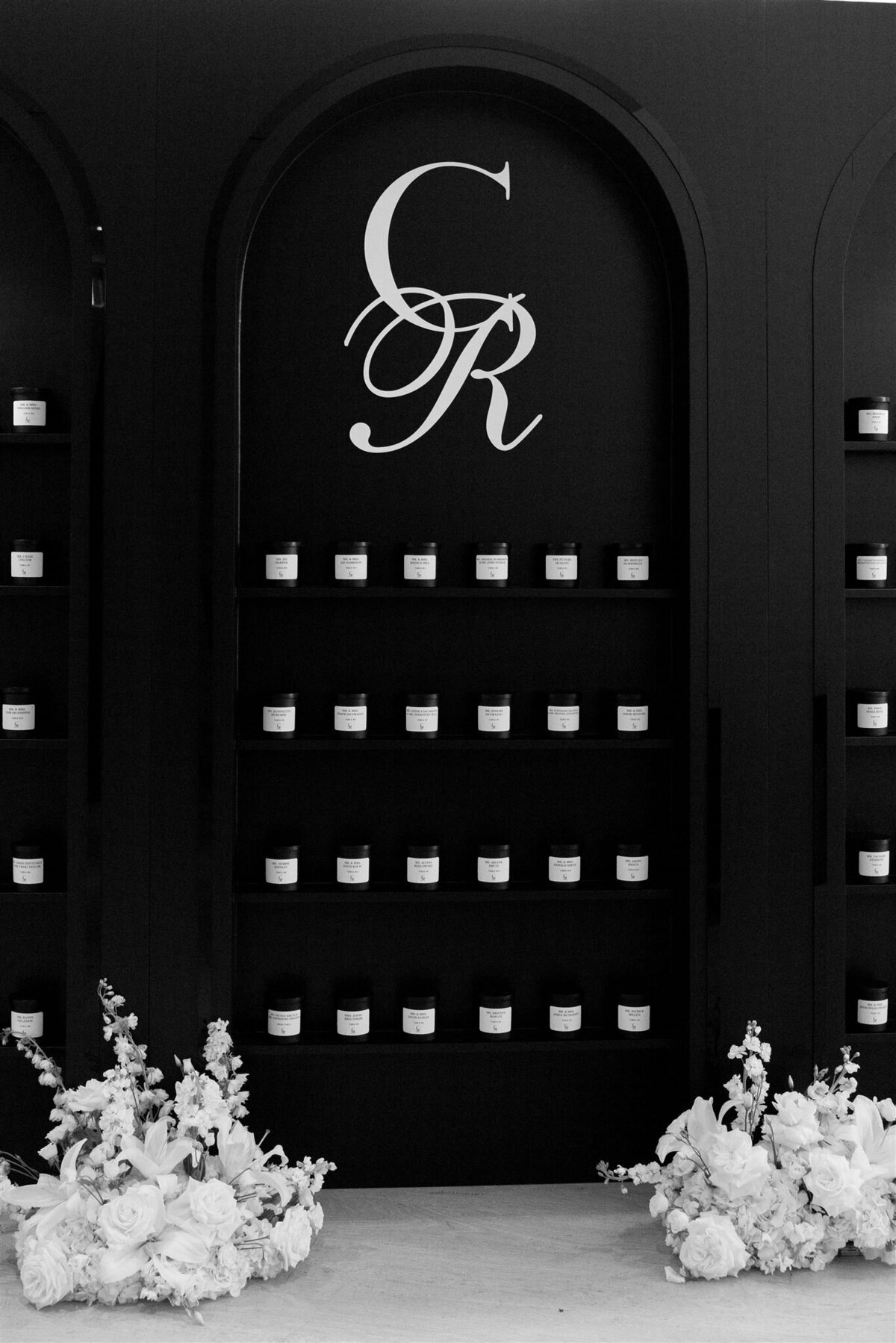 Modular event wall with custom styling