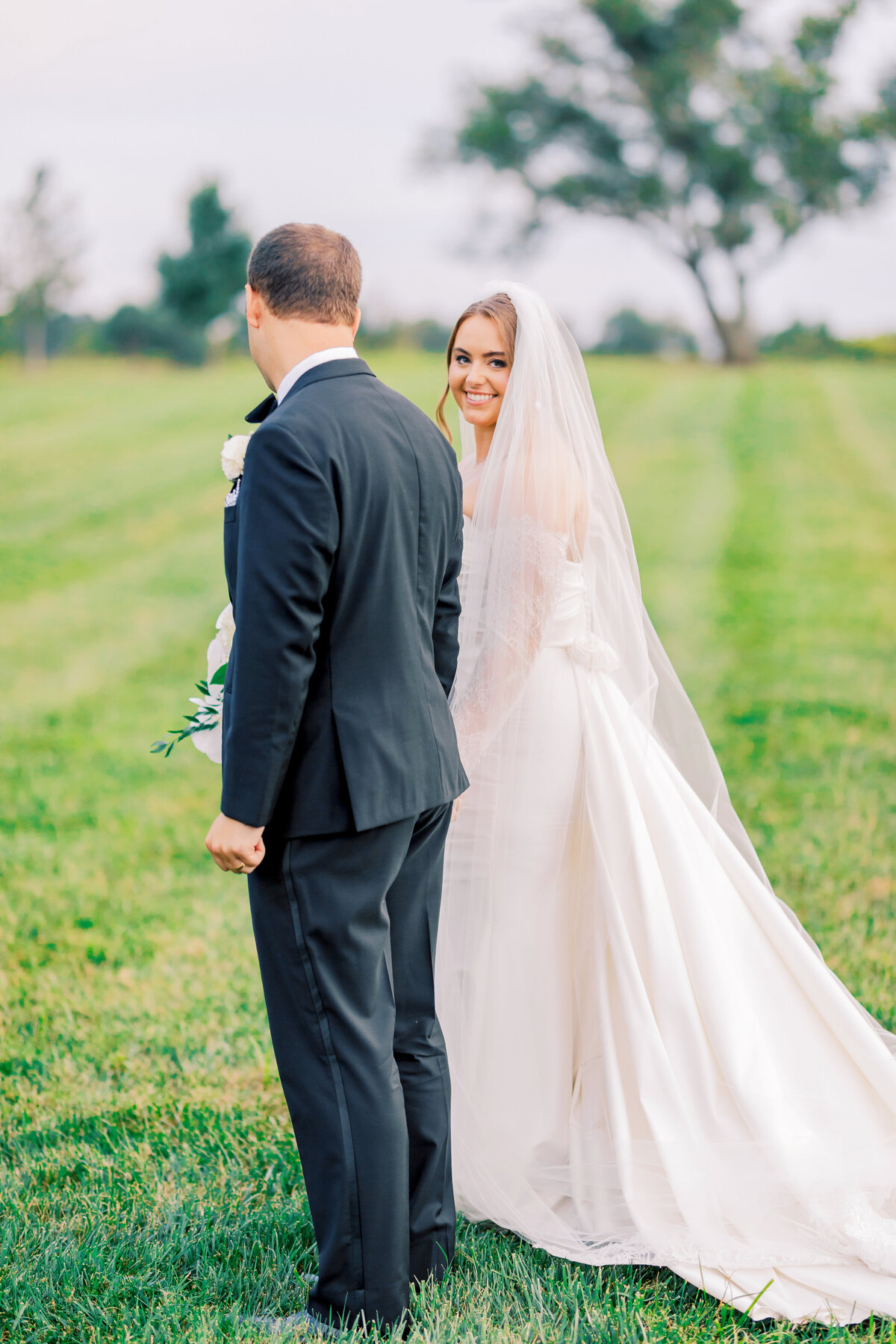 Robinson_wedding_glimpse_-1