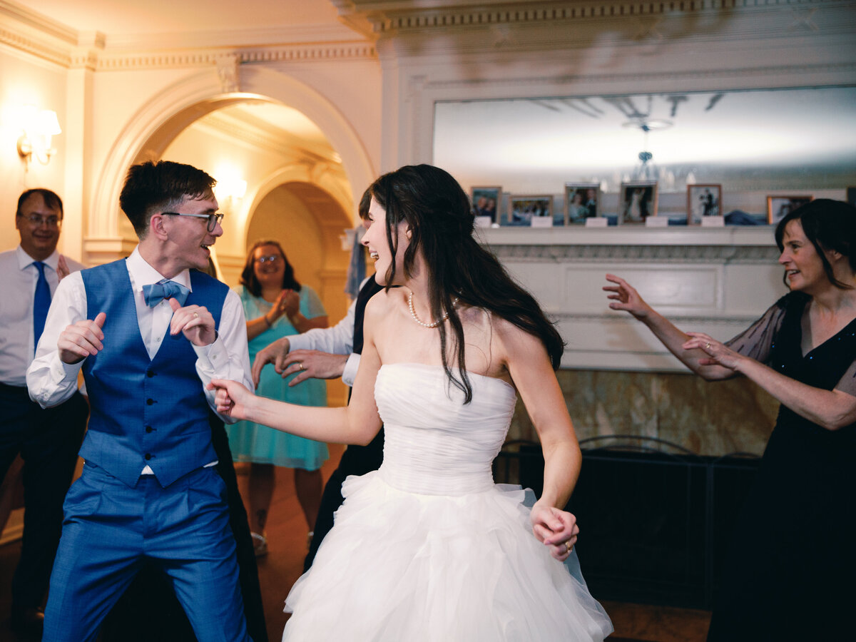 J+R_Liriodendron Mansion_Luxury_Wedding_Photo_Skyler Jordan Photography-141