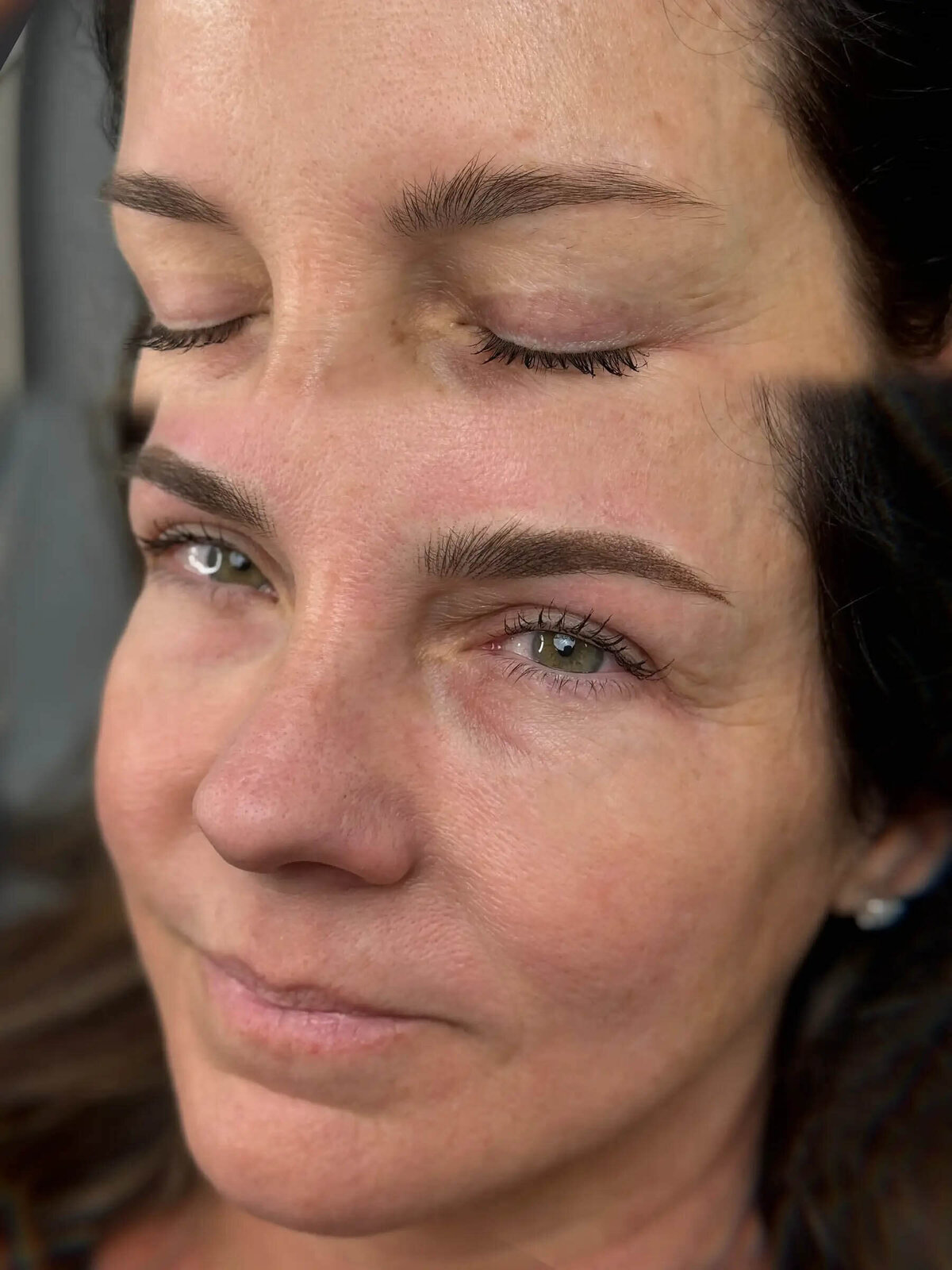 Beauttega J Hybrid Brows 1 (C+R)