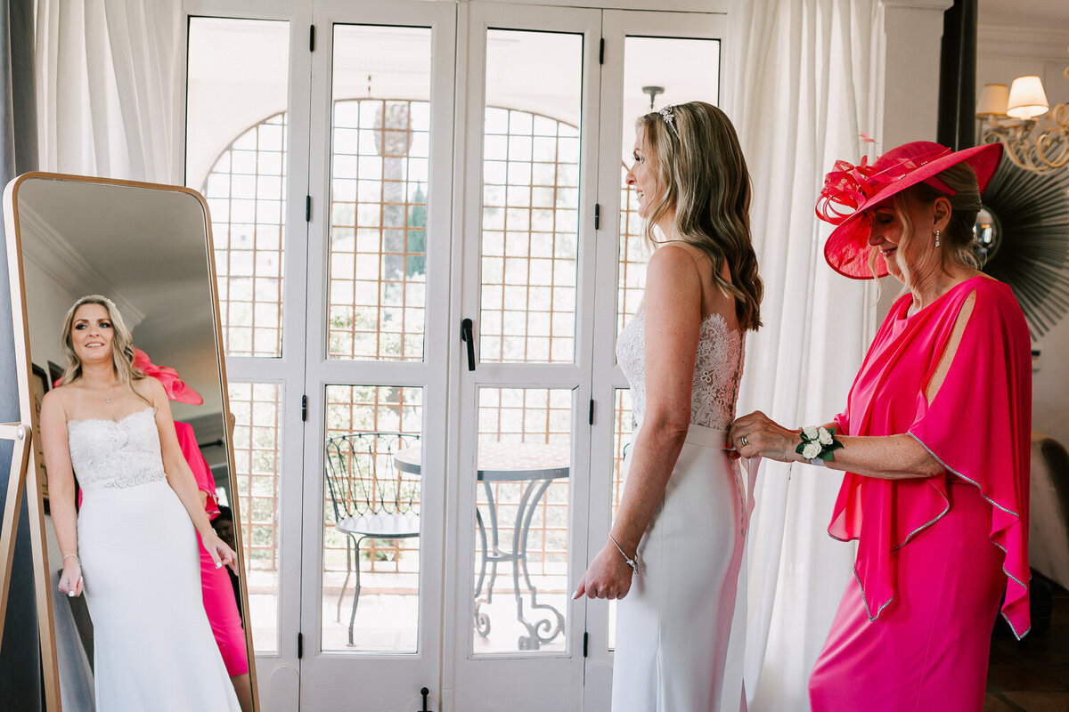 Marbella wedding photographer 700