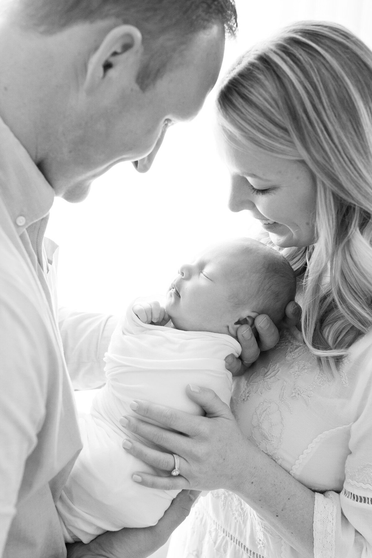 lifestyle newborn home photos with Julie Brock, Louisville Ky family photographer