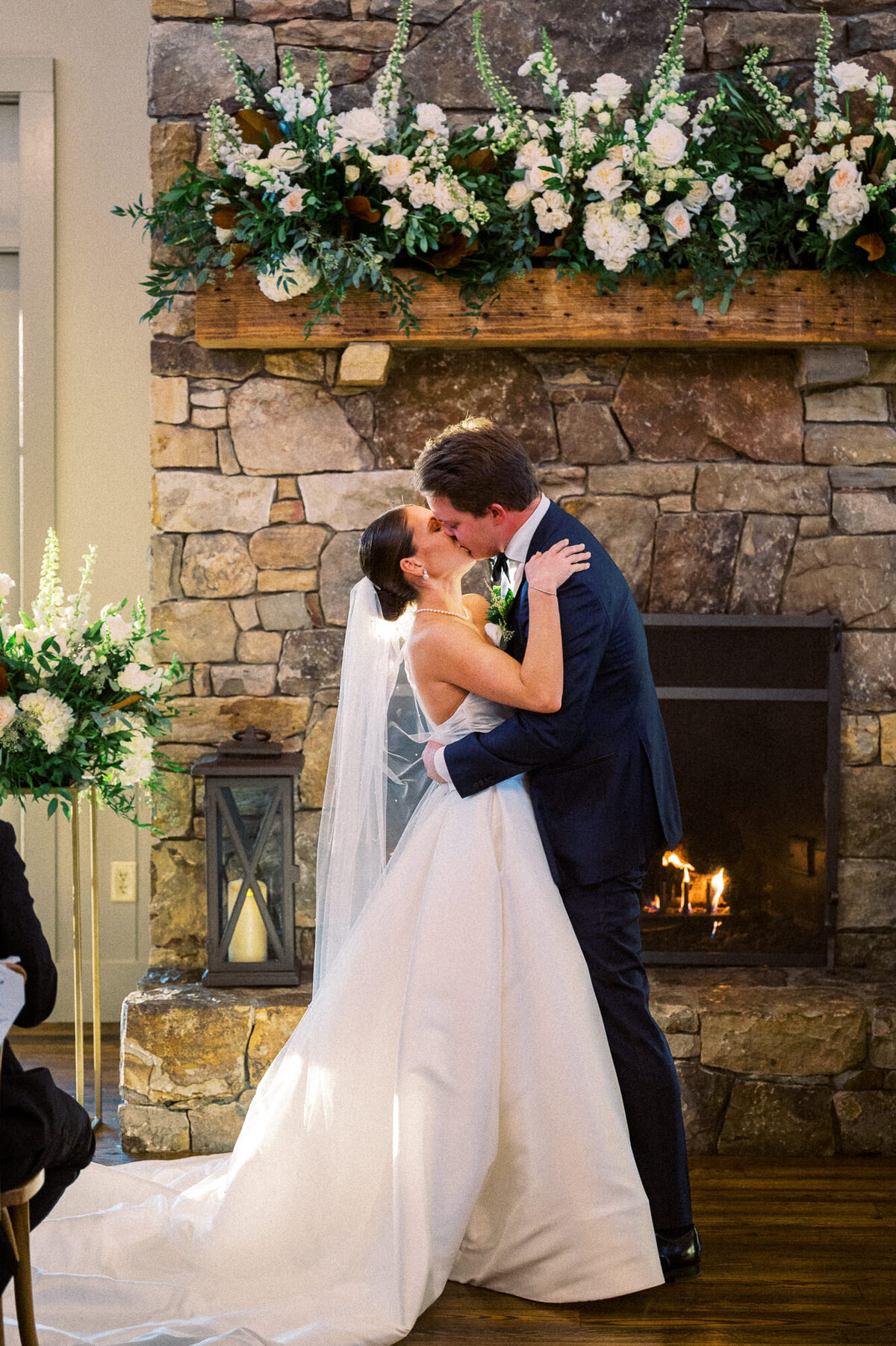 King Family Vineyards Wedding Photographer - Hunter and Sarah Photography-97
