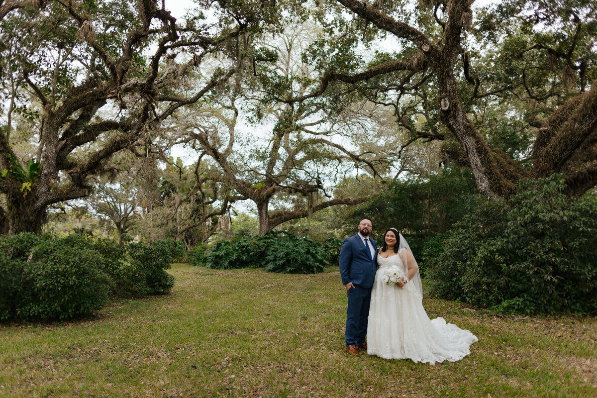 Long-Key-Bride-Groom-Portraits-Tiny-House-Photo-107