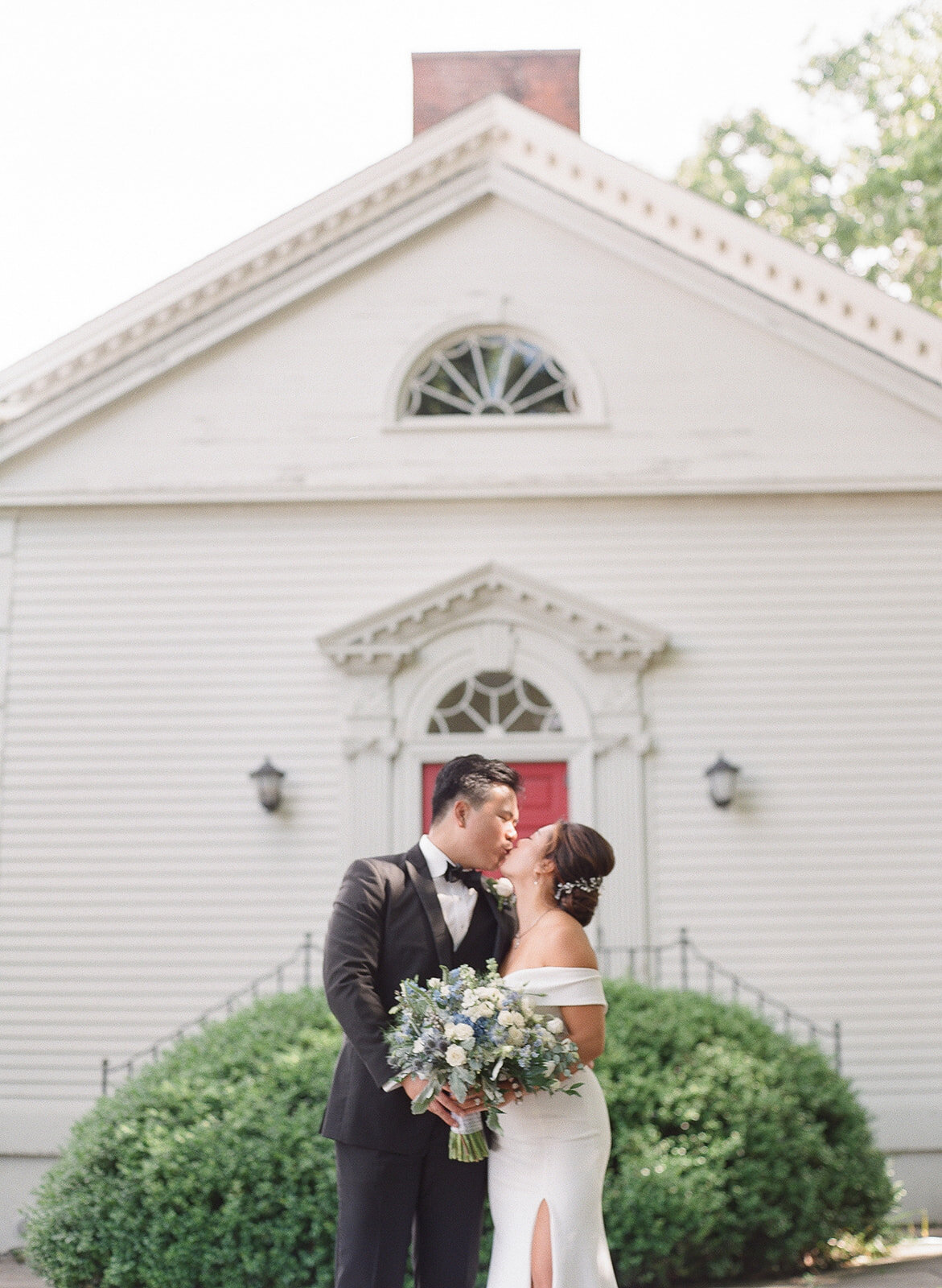 Elopement_Sailboat_Wedding_Newport_RI548084_0004112CHilaryBPhotography