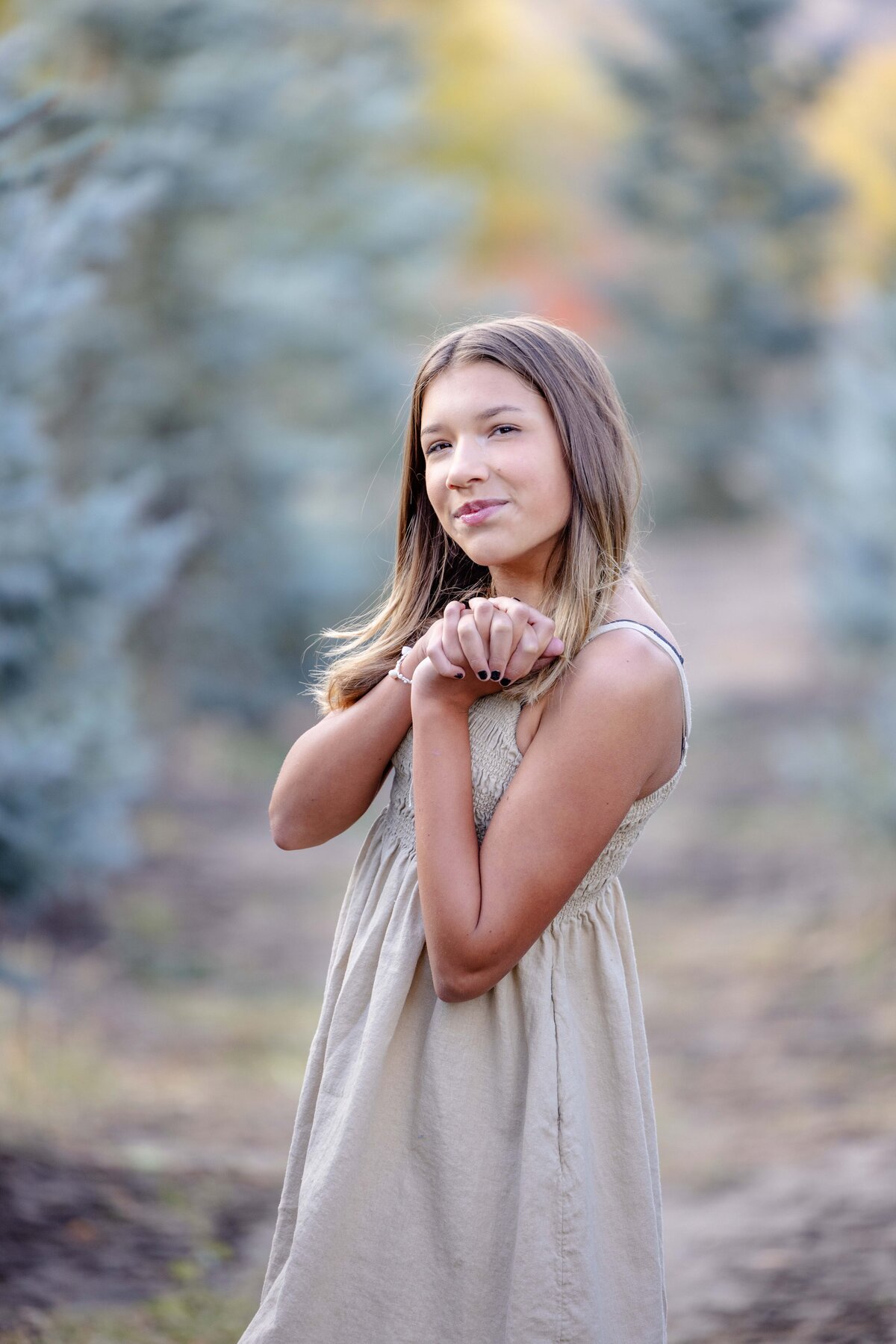 Utah-County-UT-Christmas-Tree-Farm-Mini-Session-Magnolia-and-Grace-Photography-Co-ChelseaL-# (1)-2