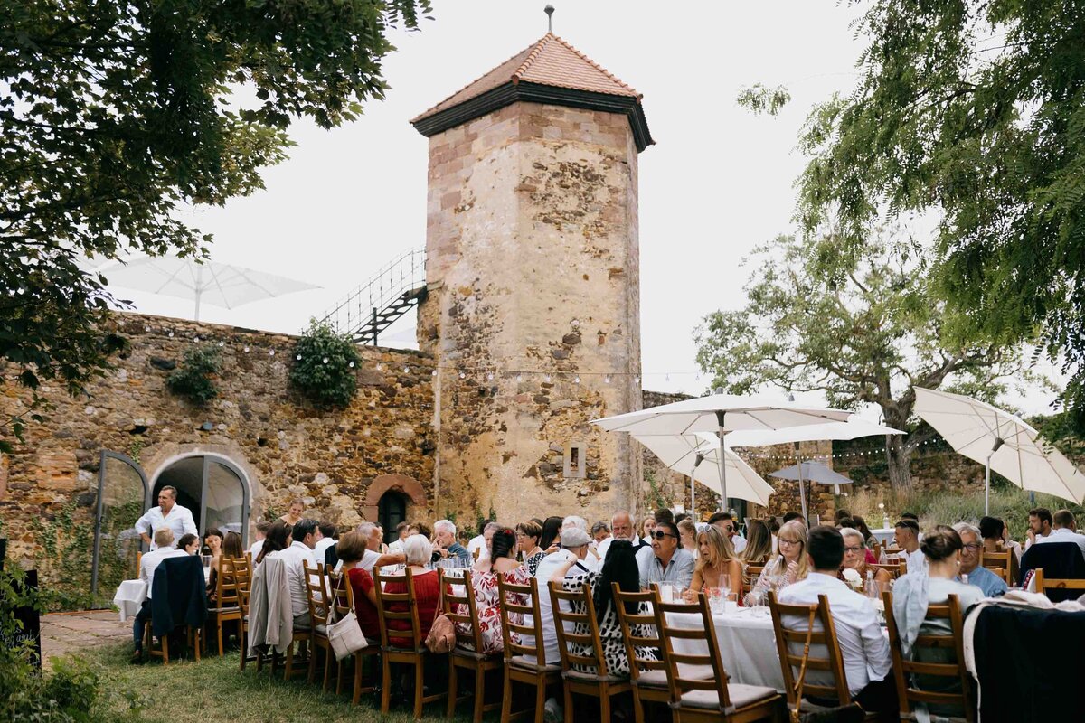 Levi & Victoria Creative | Kelowna Wedding Photographer-38