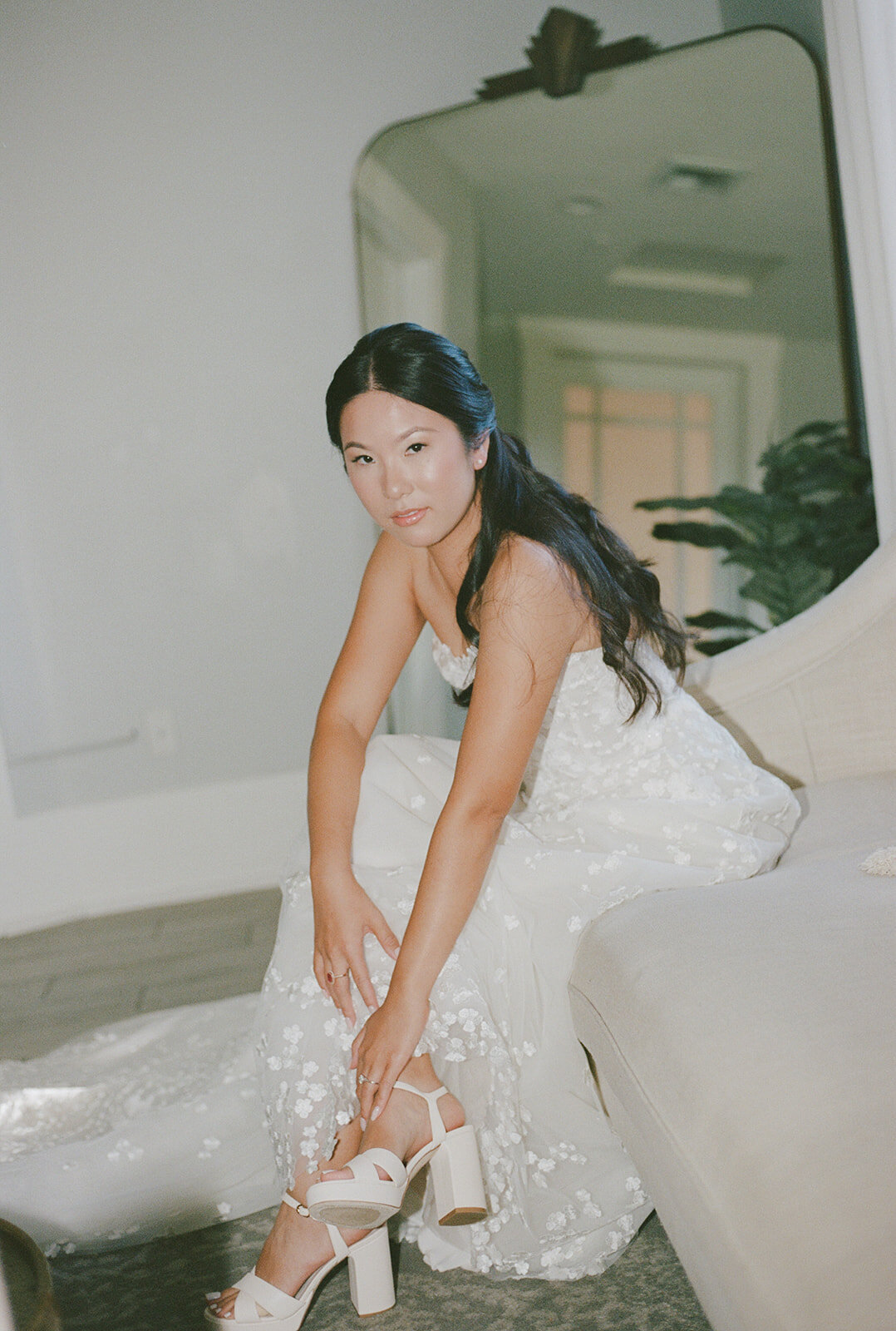 joyce_elliot_twinoaks_wedding_film-19_websize