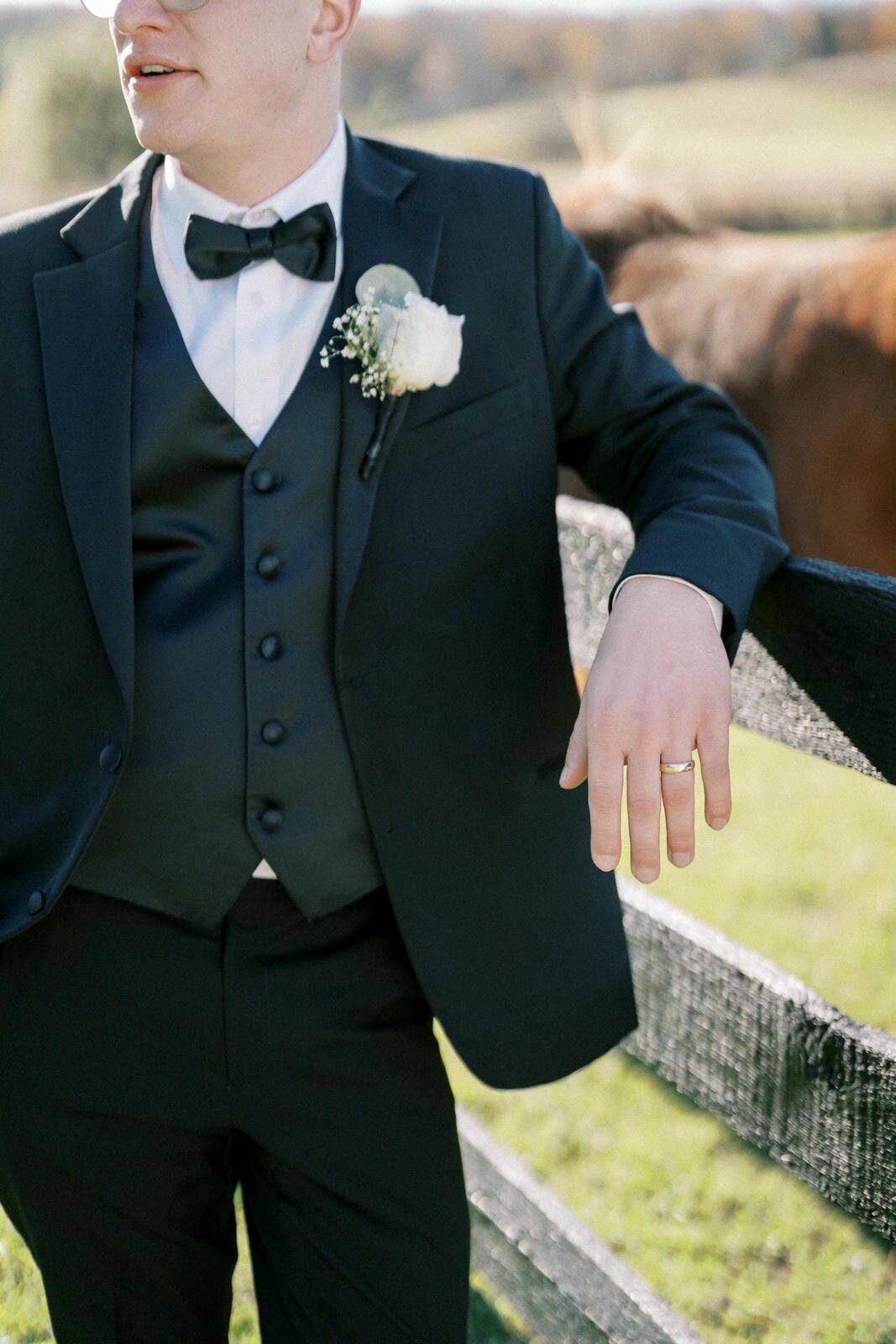 W11-Wedding-Photos-Caledon-Valley-Estate-Eleanor-and-Michael-2024-11-02-2500px-1106