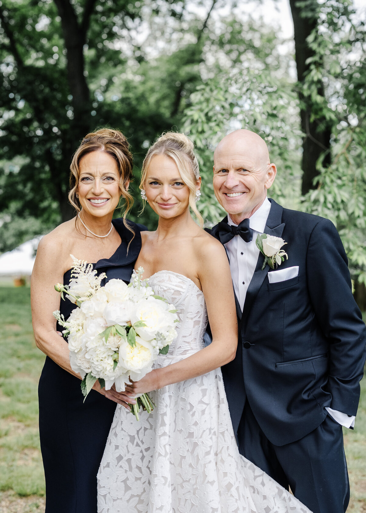 OliviaNoah_WeddingPreview071