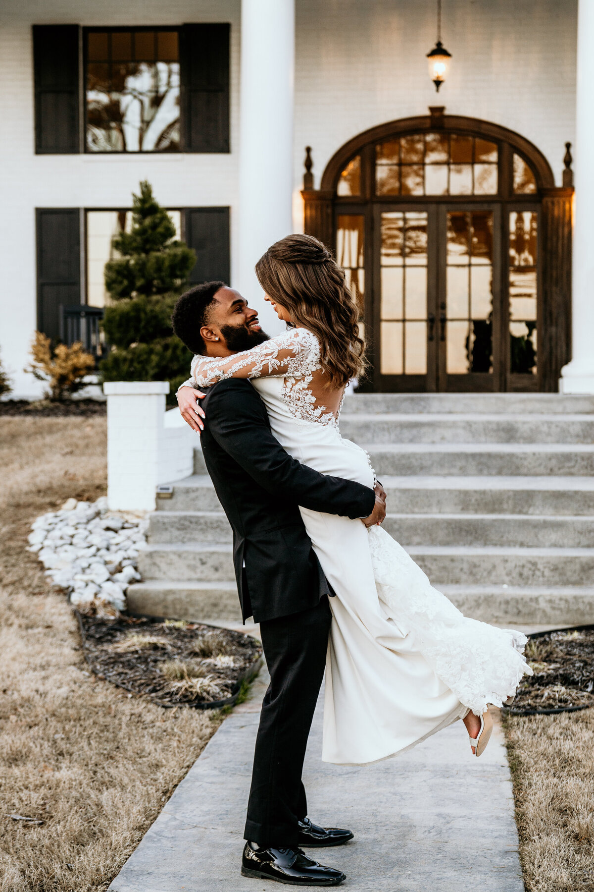 Legend & Lace Studios - Wedding Photography & Videography Services - Weddings