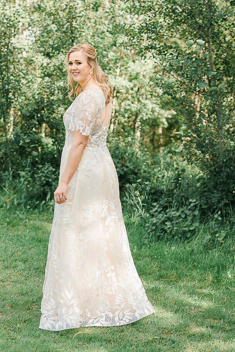 Bridal portrait at Millcreek Ravine, Edmonton, Alberta in summer outdoors