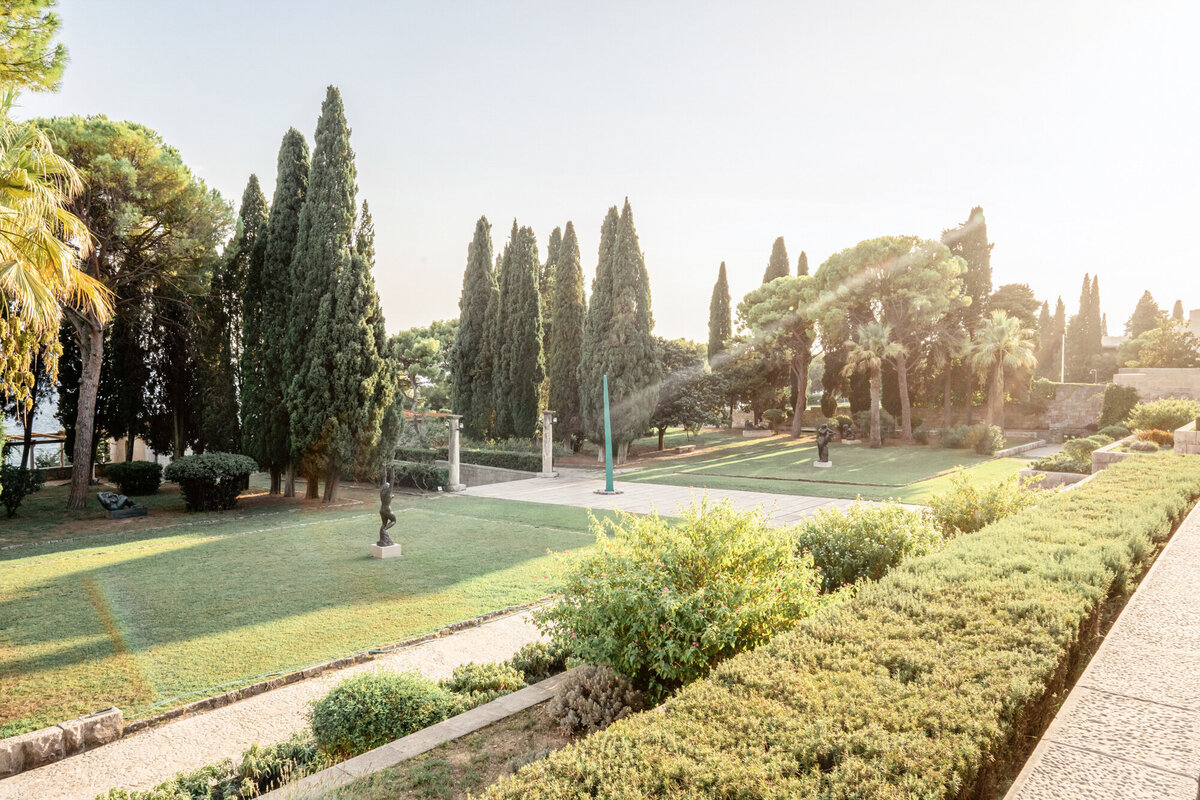 Croatia-wedding-Mestrovic-Gallery-Split-Victoria-Amrose-Photography (4)