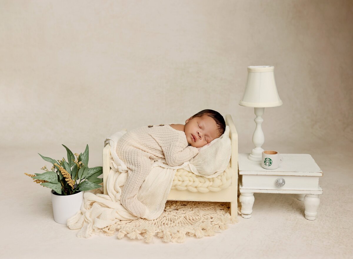 Charlotte-Newborn-photographer116