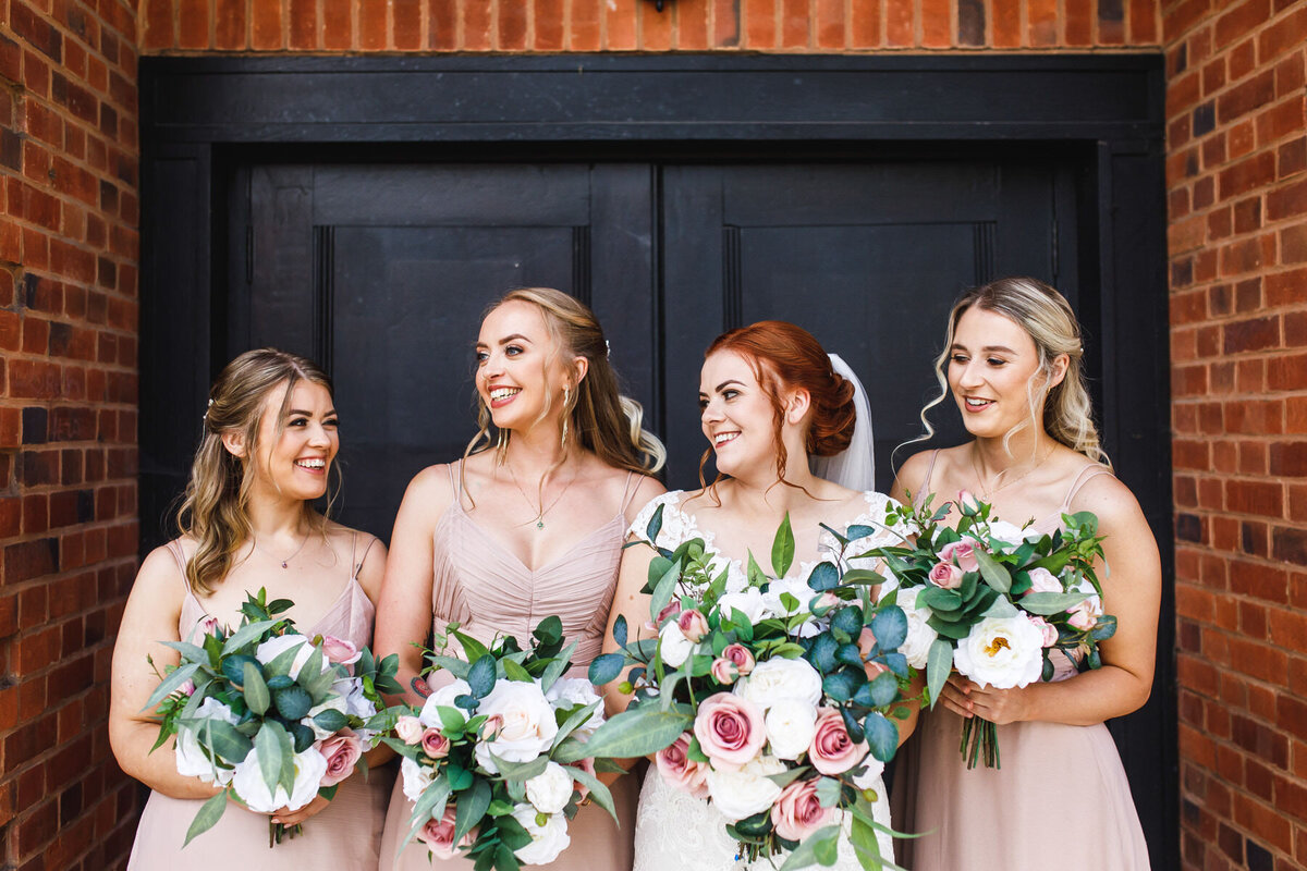 Natural Wedding Photographer Kent_CL elliharry - The lorship pub-london wedding-115-1