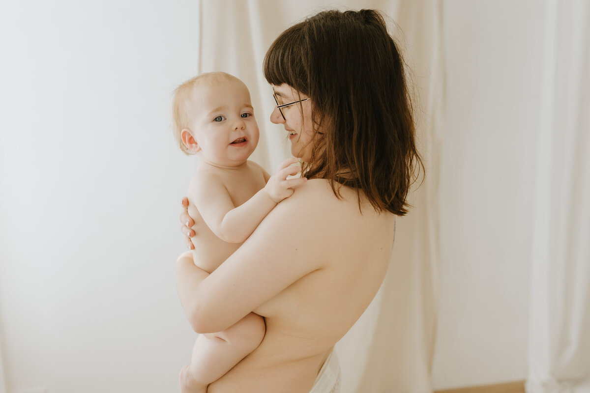 Intimate motherhood - Pictures by Jess - Sint-Niklaas