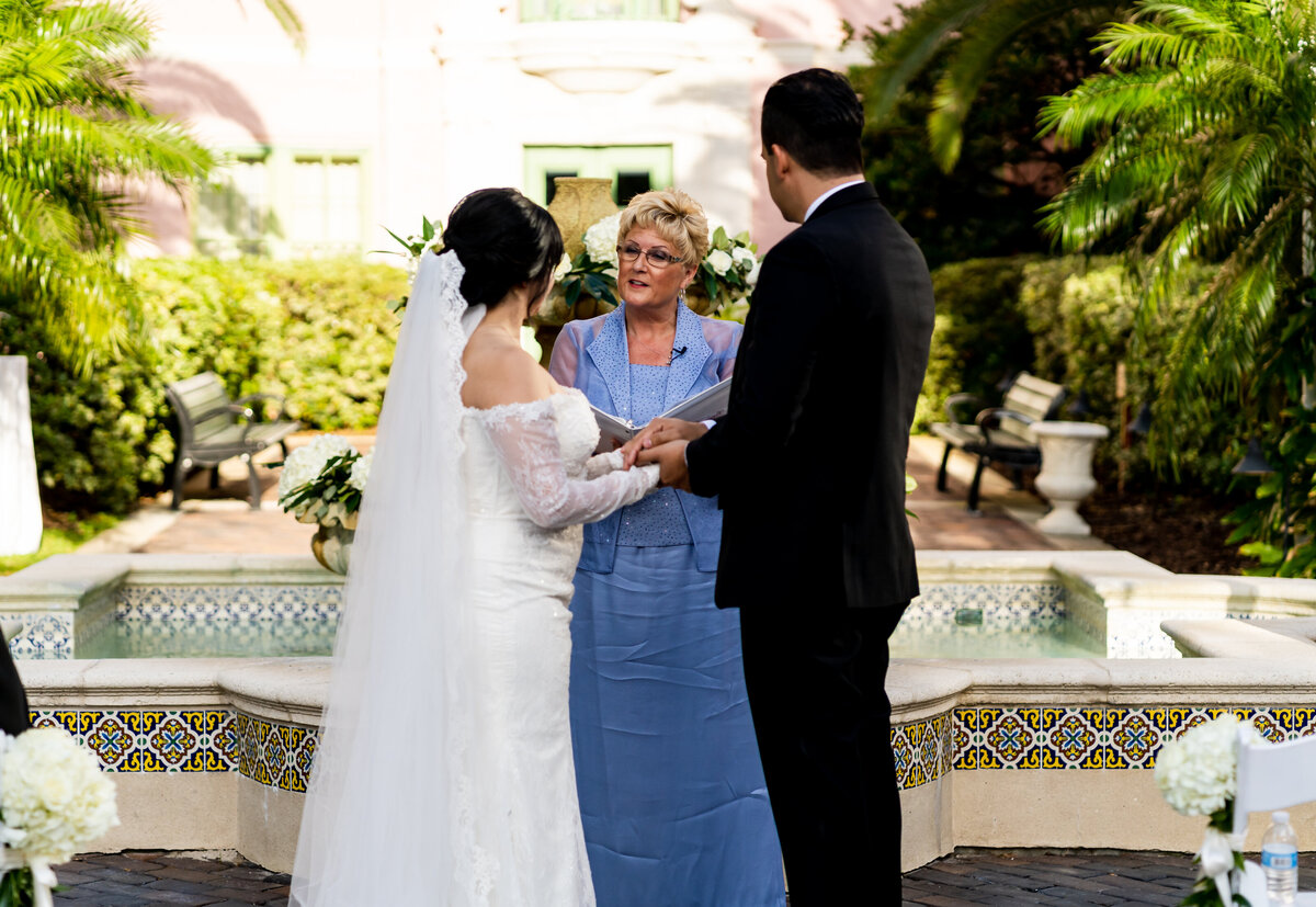maddness-photography-the-vinoy-elope-in-st-pete-chantilly-chic-celebrations-12