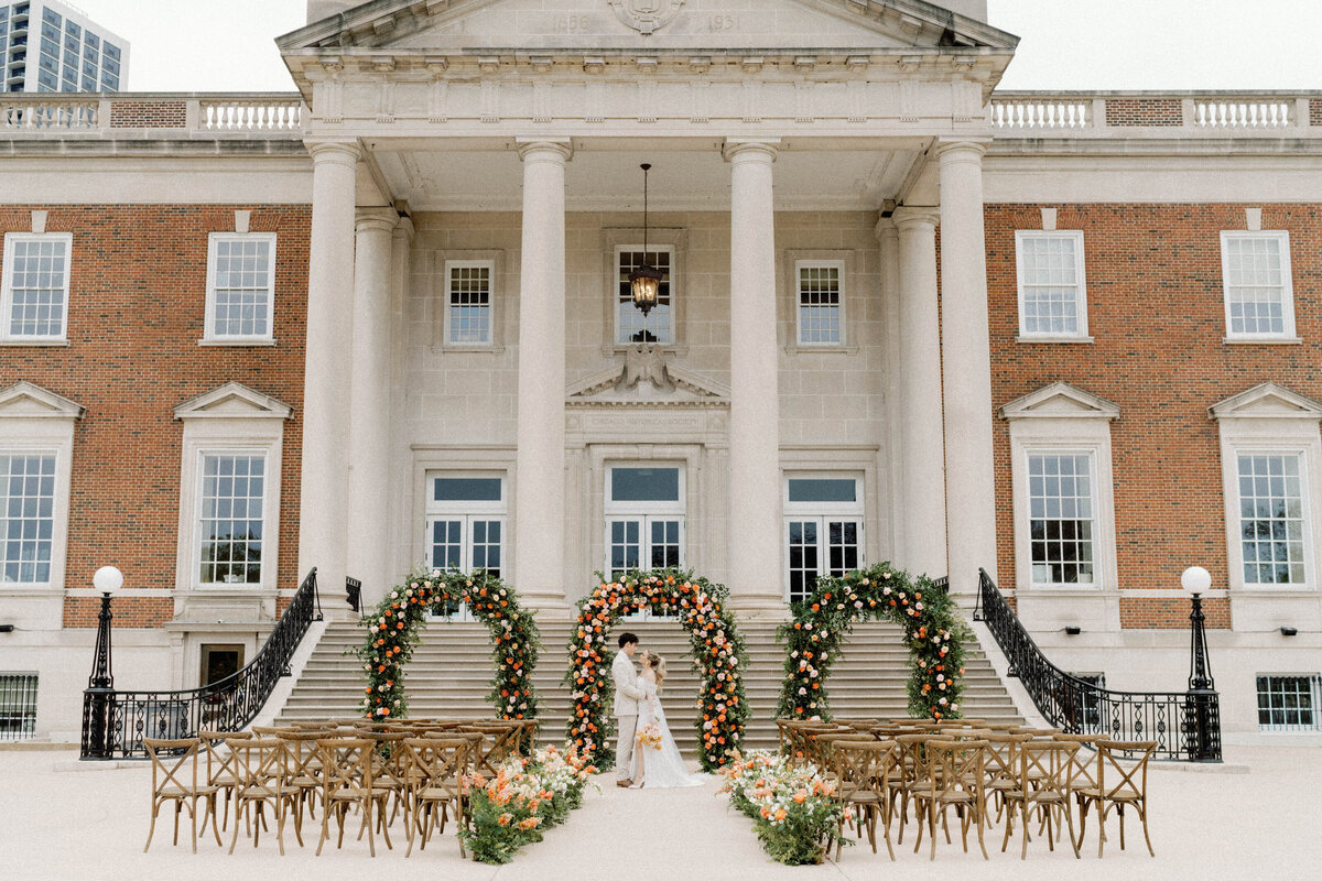 Chicago History Musem Wedding Editorial - Alison Mae PhotographyAMP05548-Edit