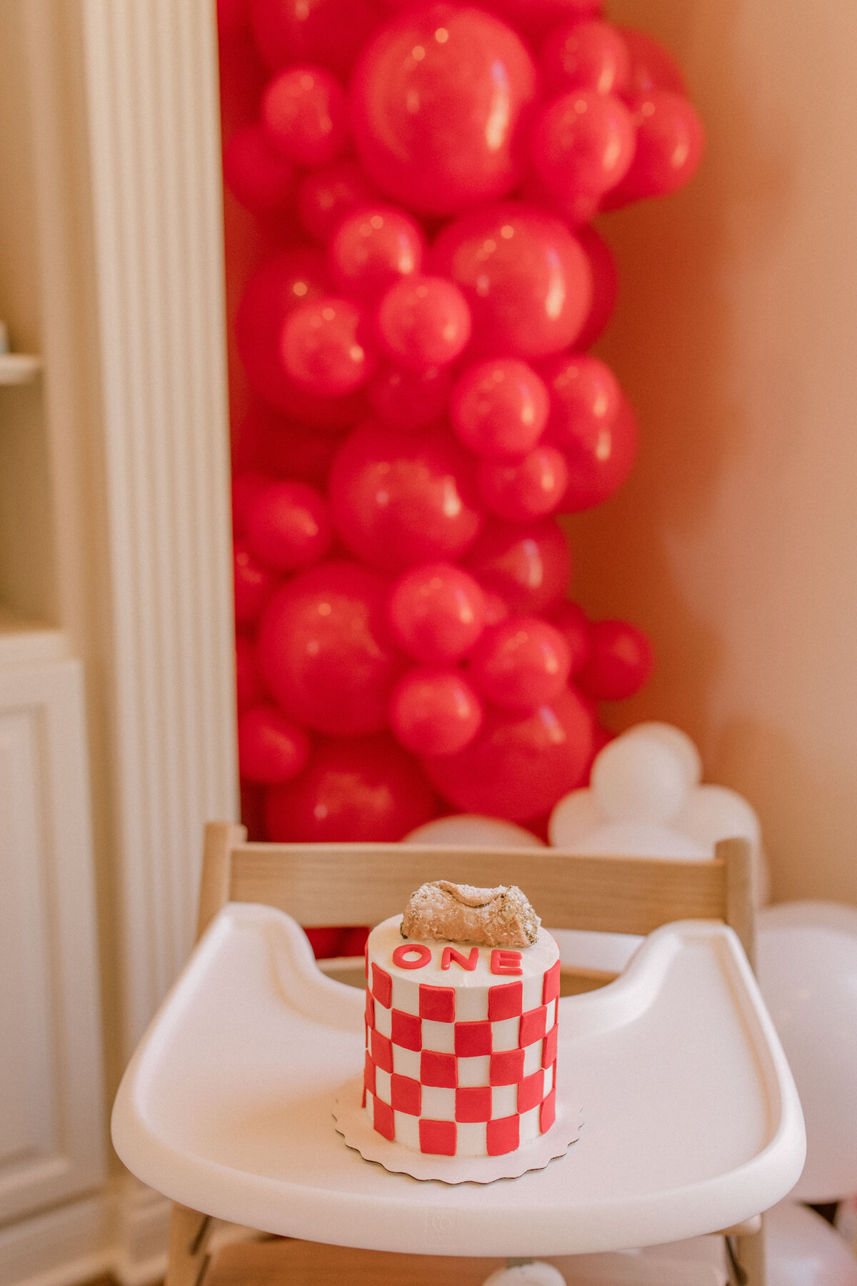 custom-event-decor-755