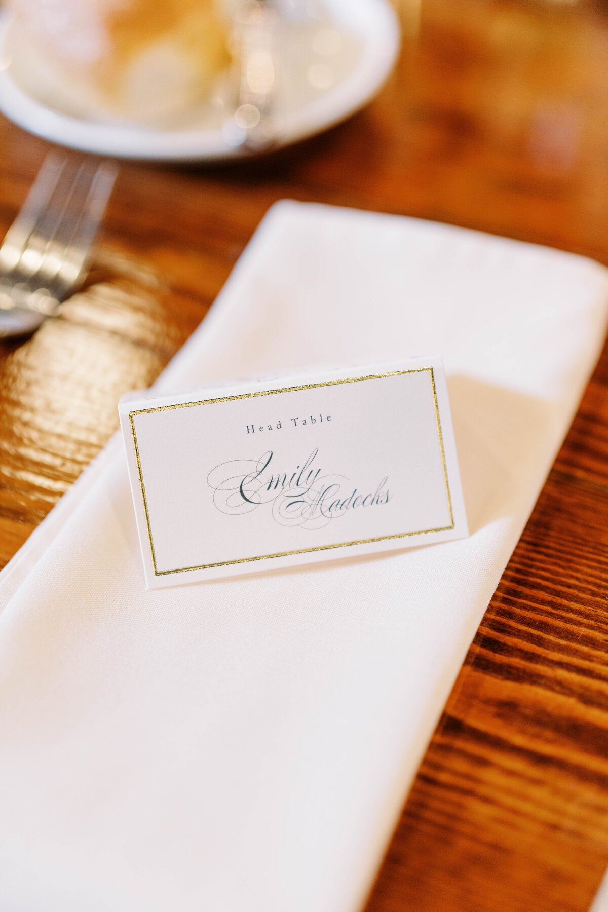 Phoenixville-Foundry-Romantic-Fall-Wedding-Photographer-Reception-Decor-Photos_139